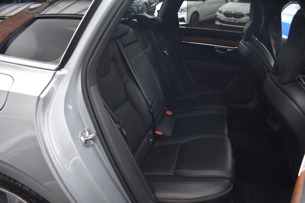 Volvo V90 view 33