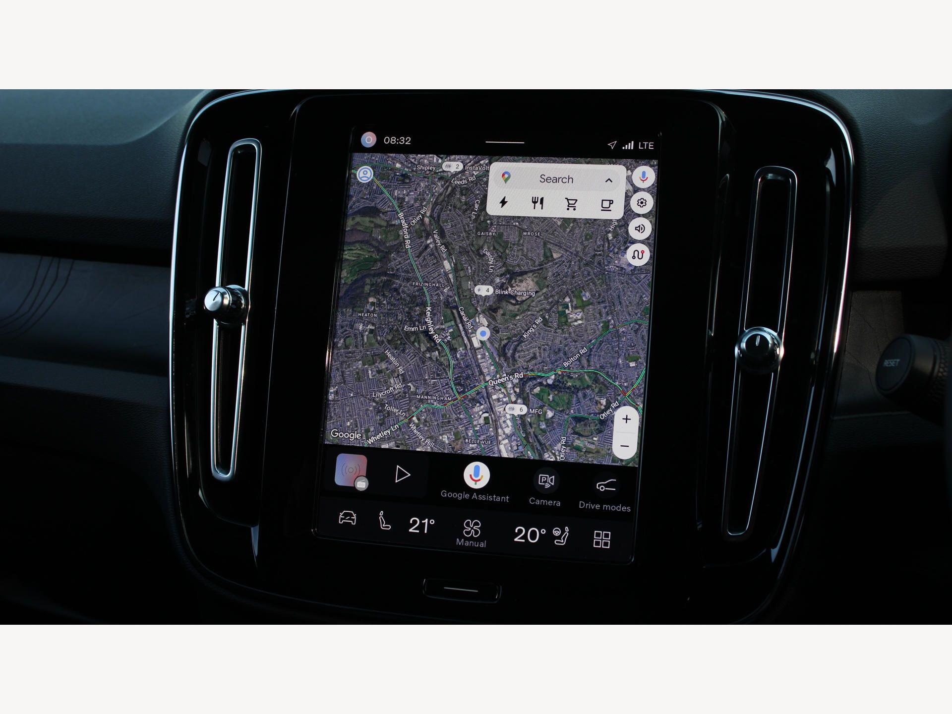 Volvo XC40 view 21