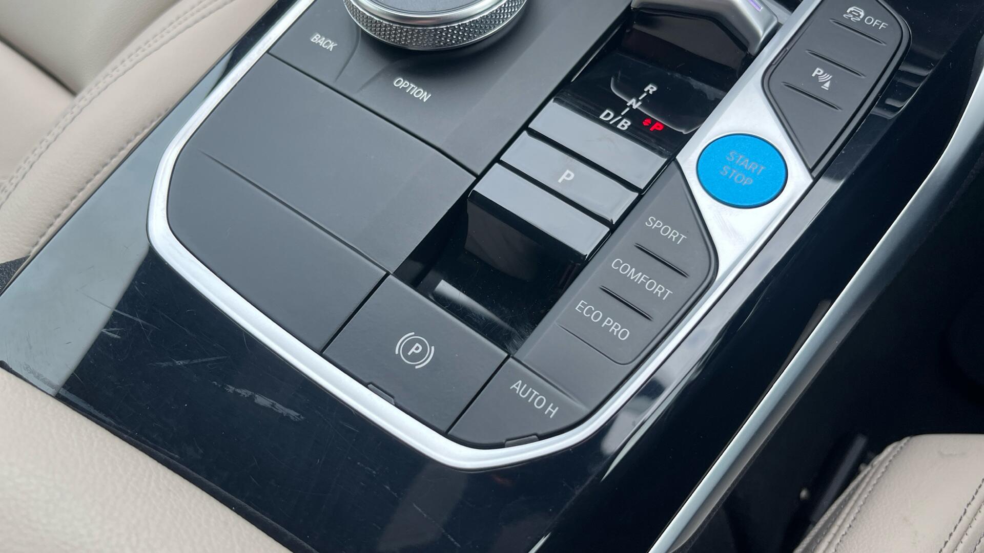 BMW i4 view 48