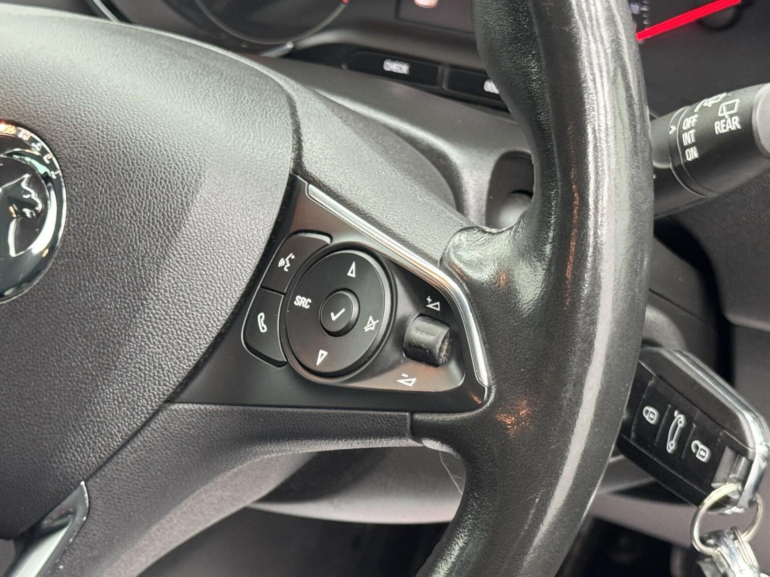 Vauxhall Crossland view 13