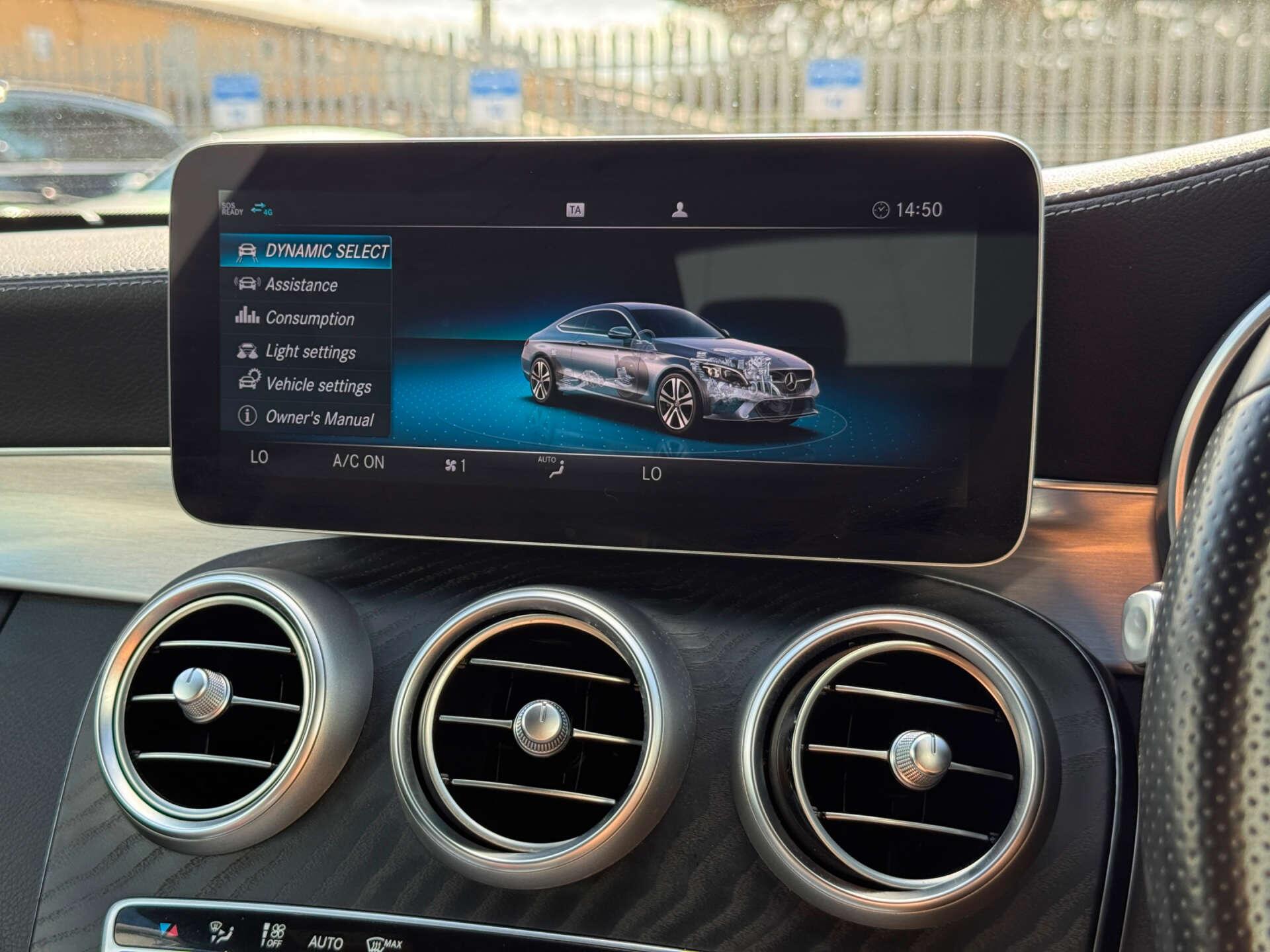 Mercedes-Benz C Class view 60