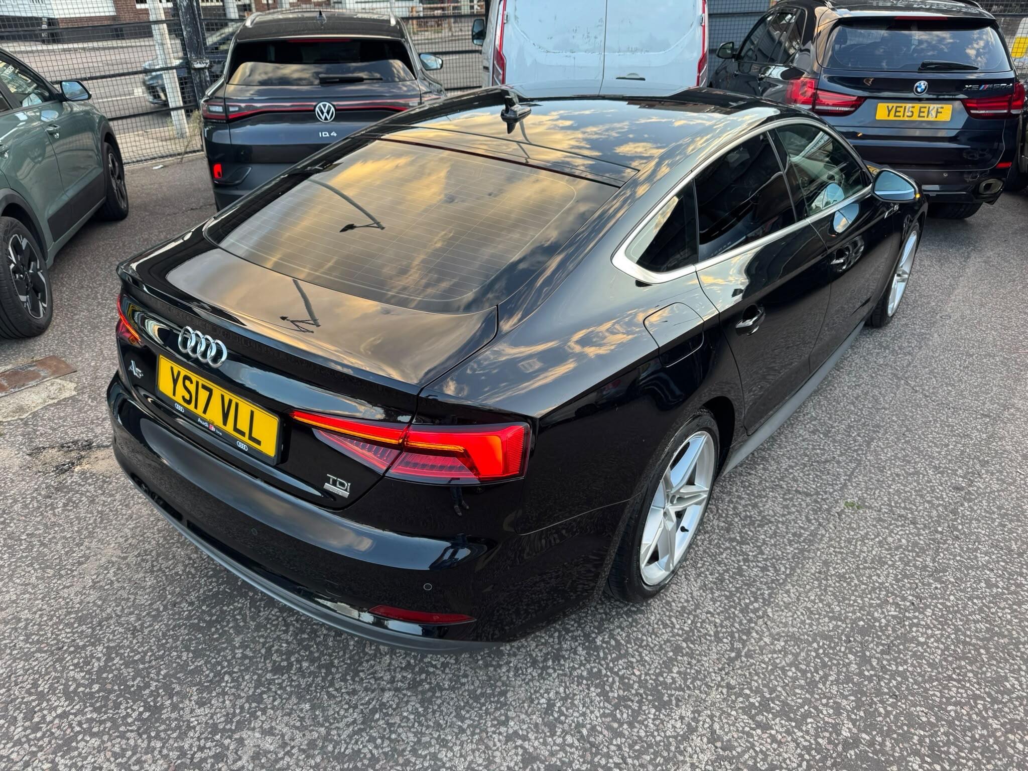 Audi A5 view 24