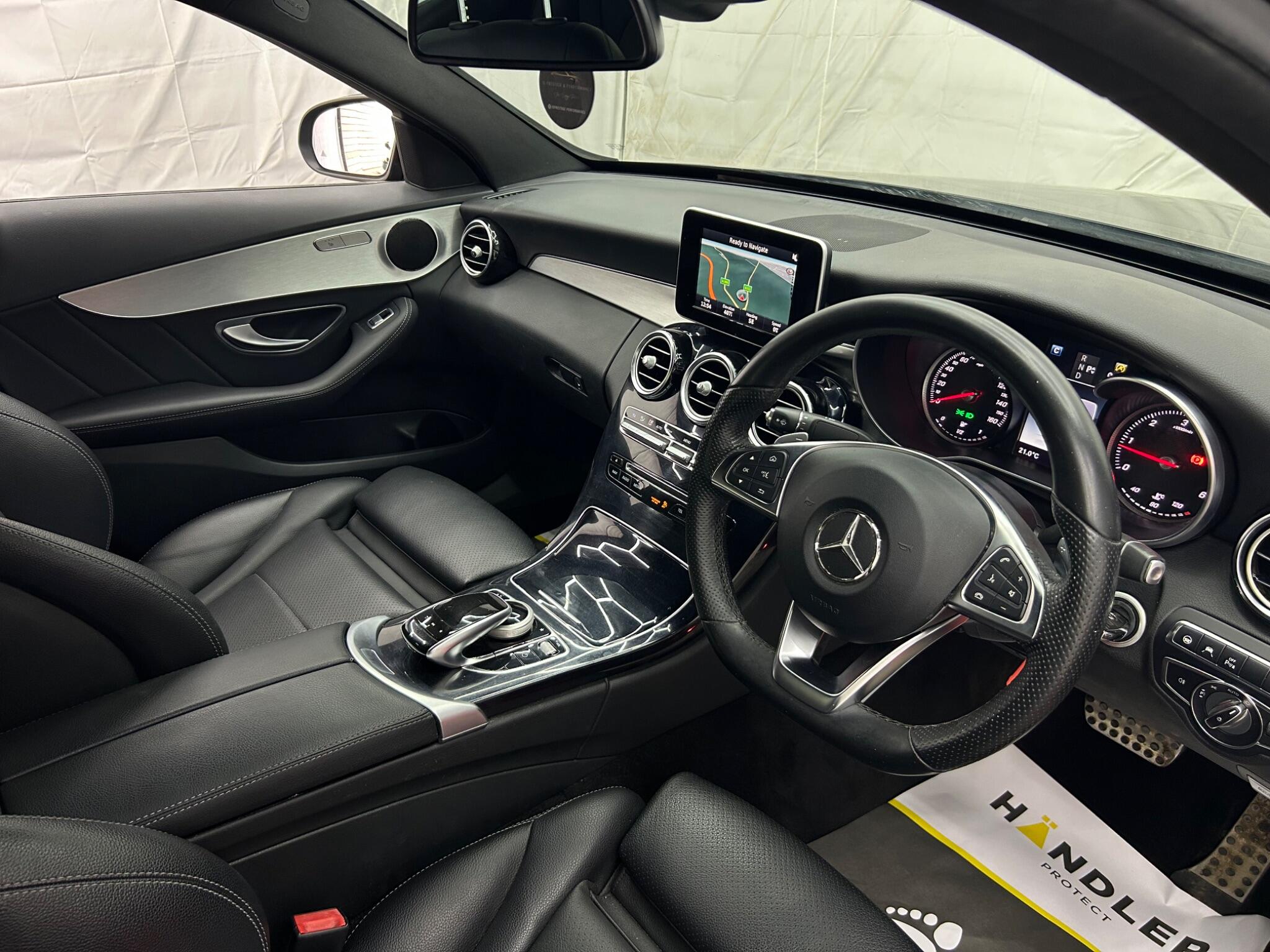 Mercedes-Benz C-Class view 12