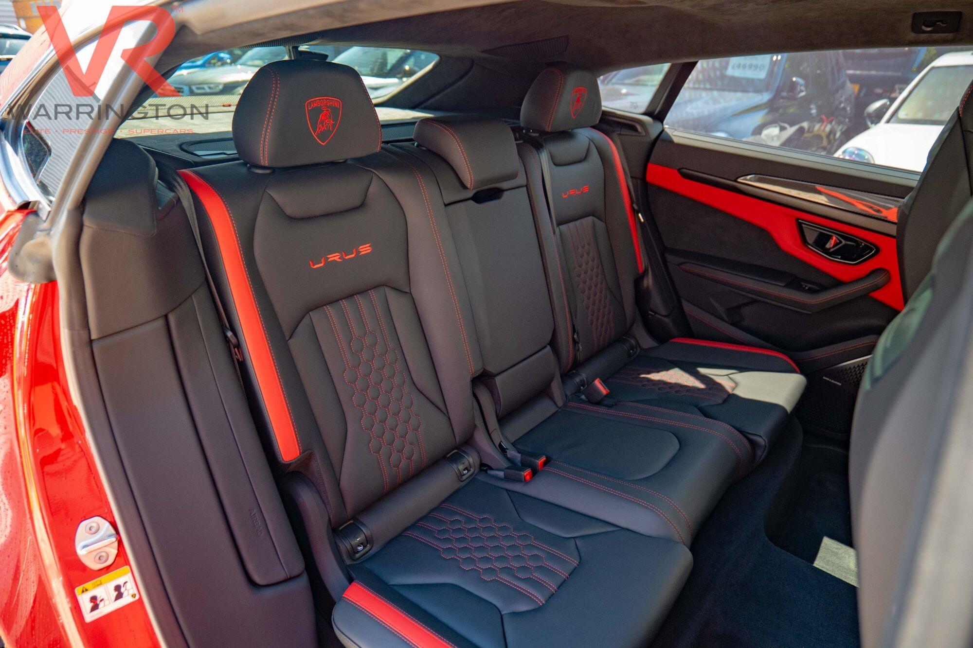Lamborghini Urus view 51