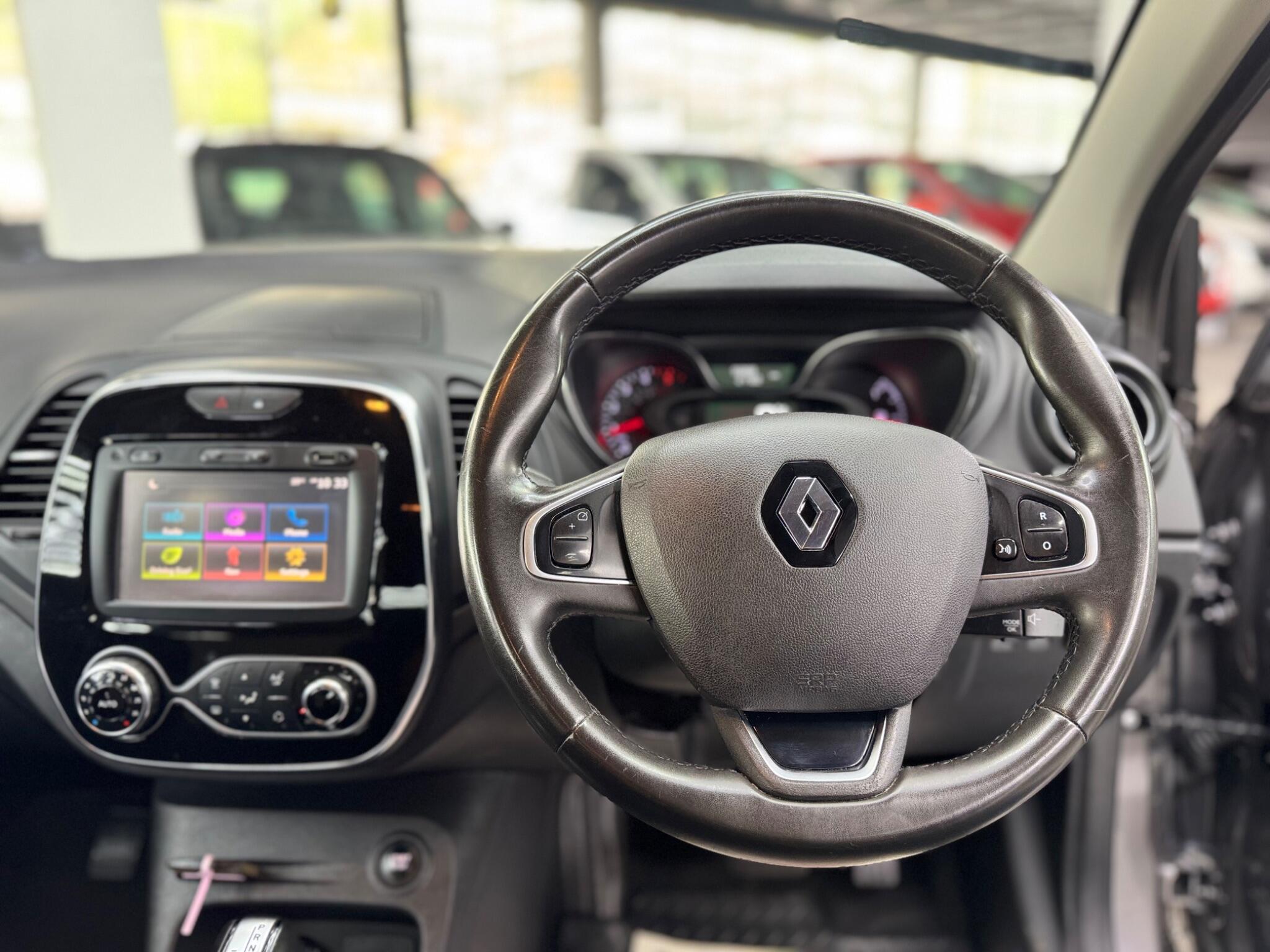Renault Captur view 28