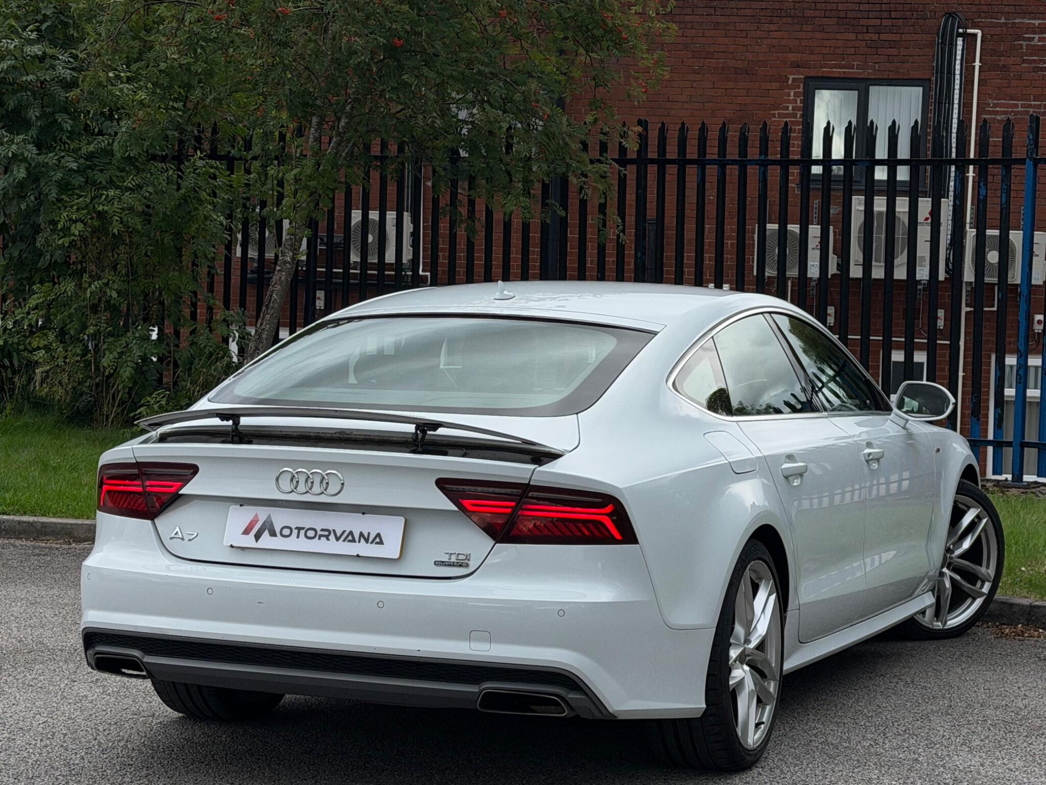 Audi A7 view 11