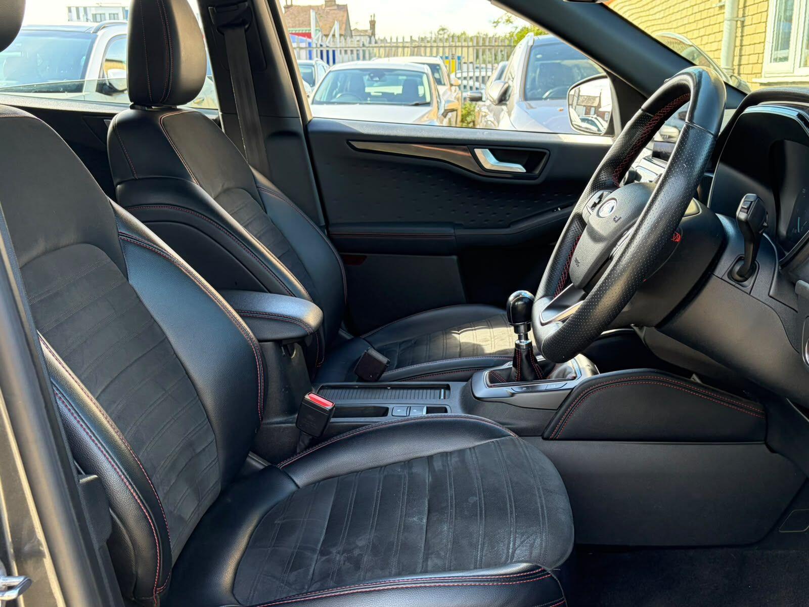 Ford Kuga view 9