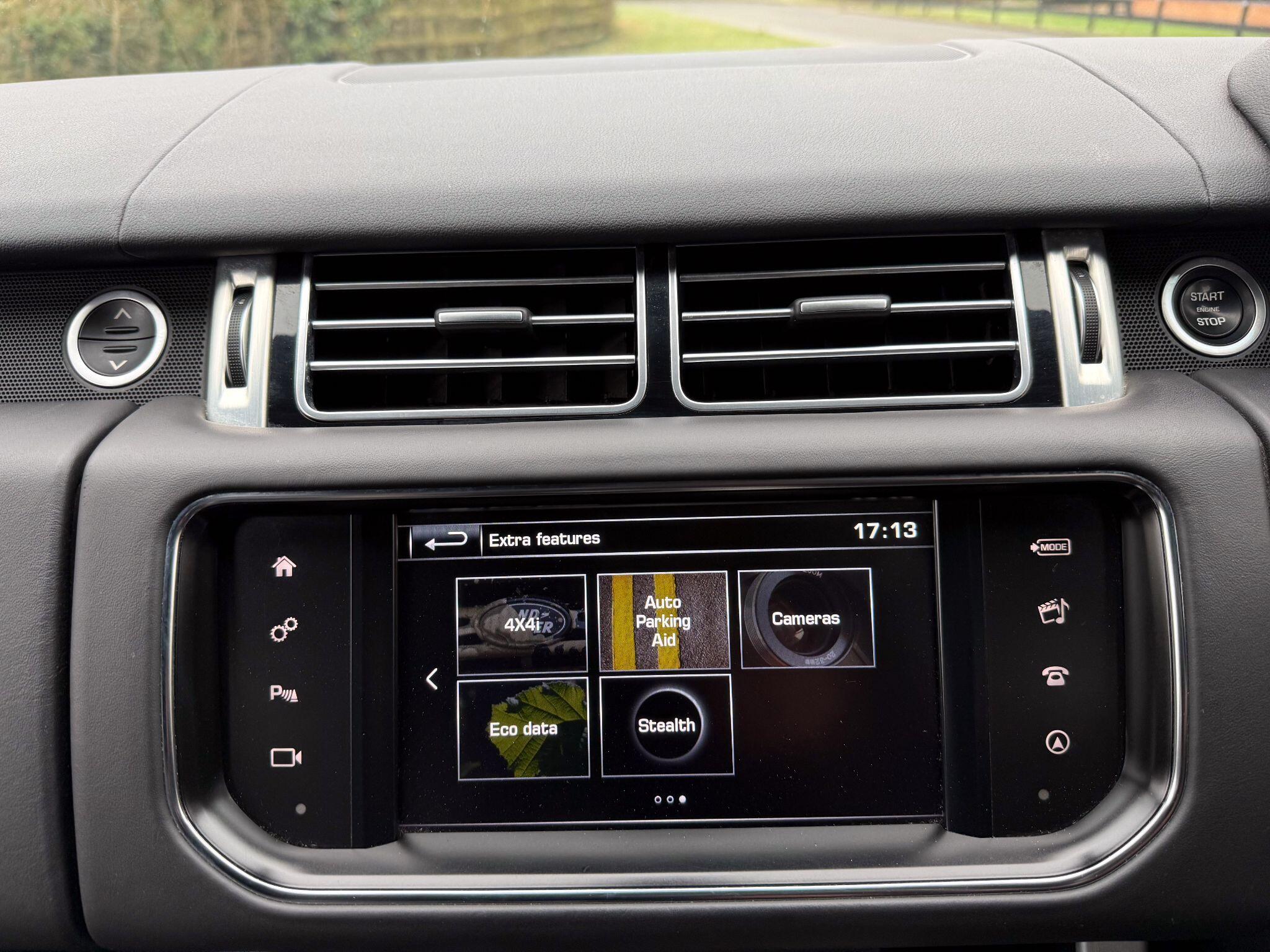 Land Rover Range Rover view 20