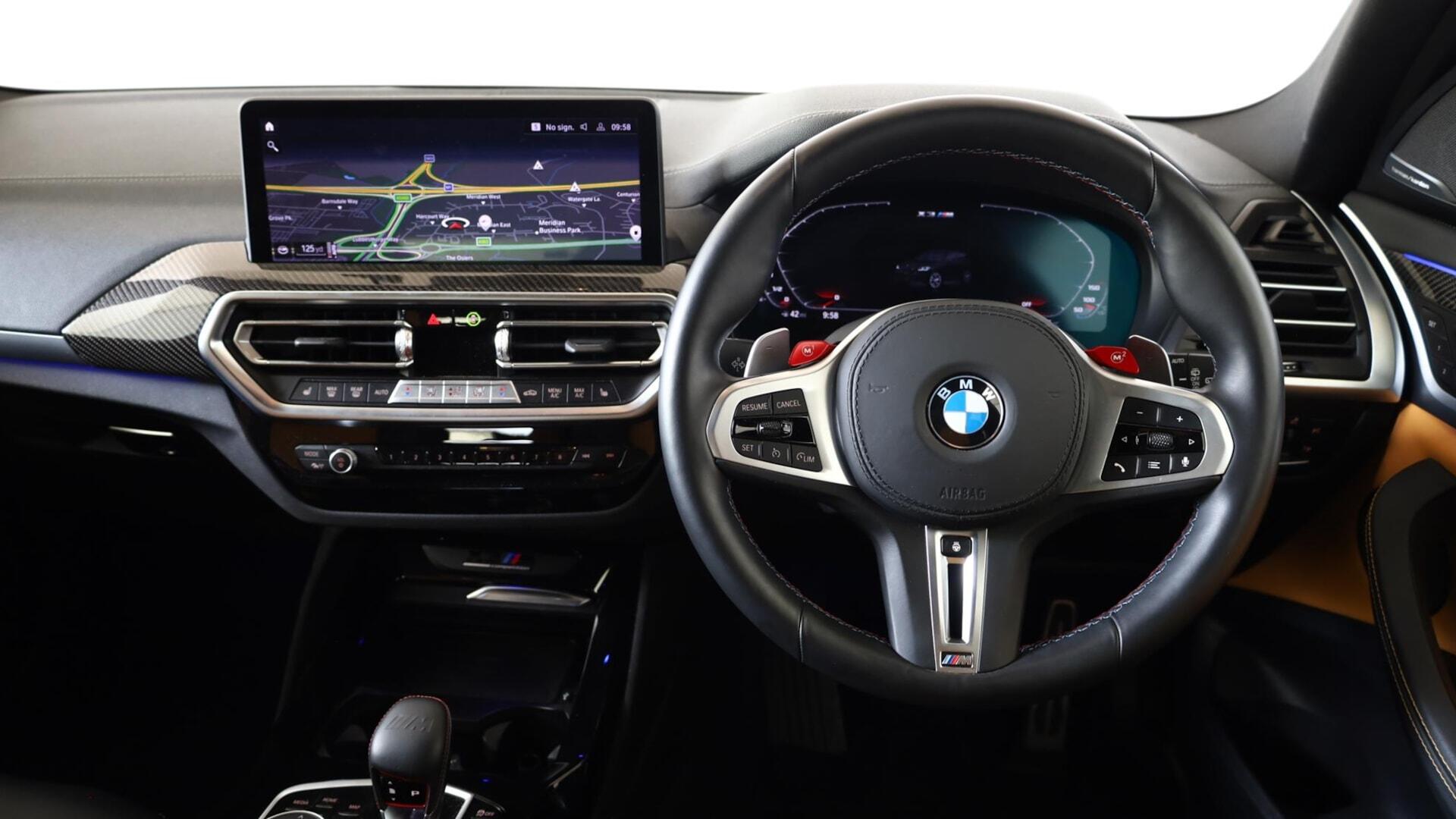 BMW X3 M view 5
