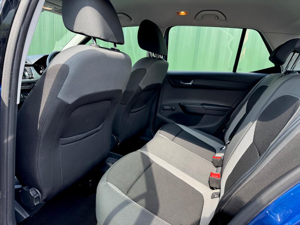 Skoda Fabia view 34