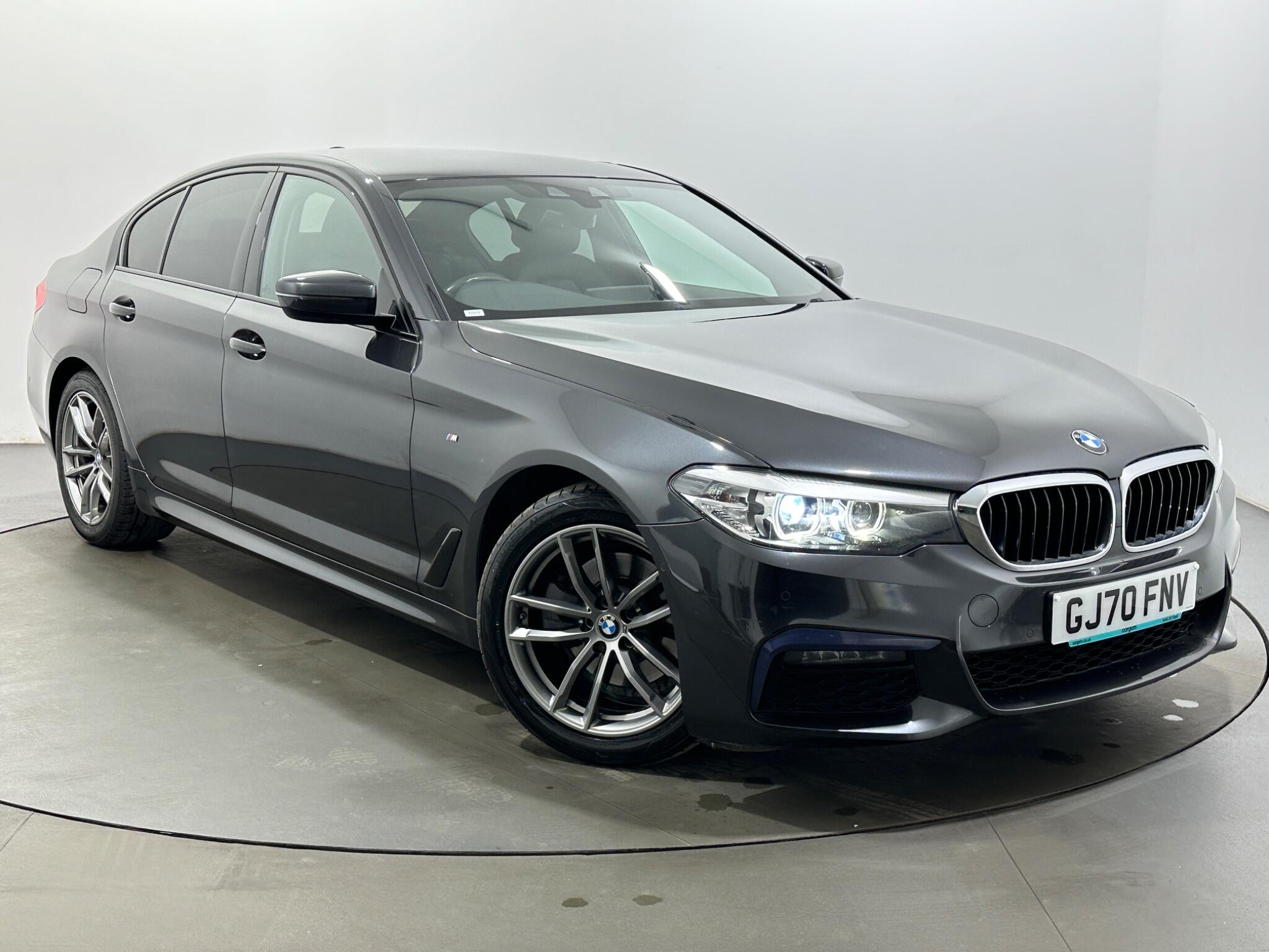 BMW 5 Series view 52