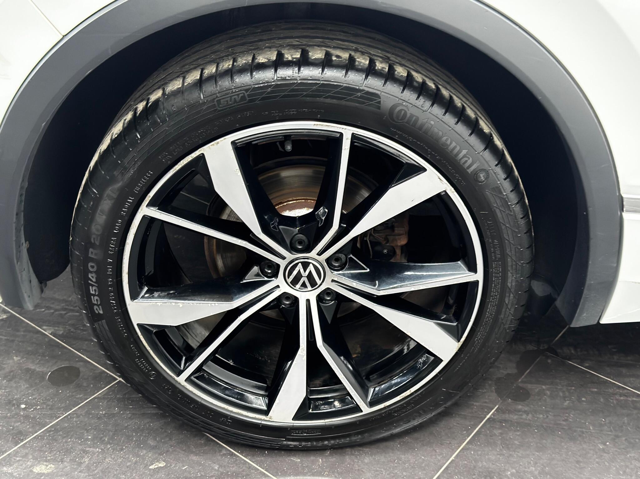 Volkswagen Tiguan view 69