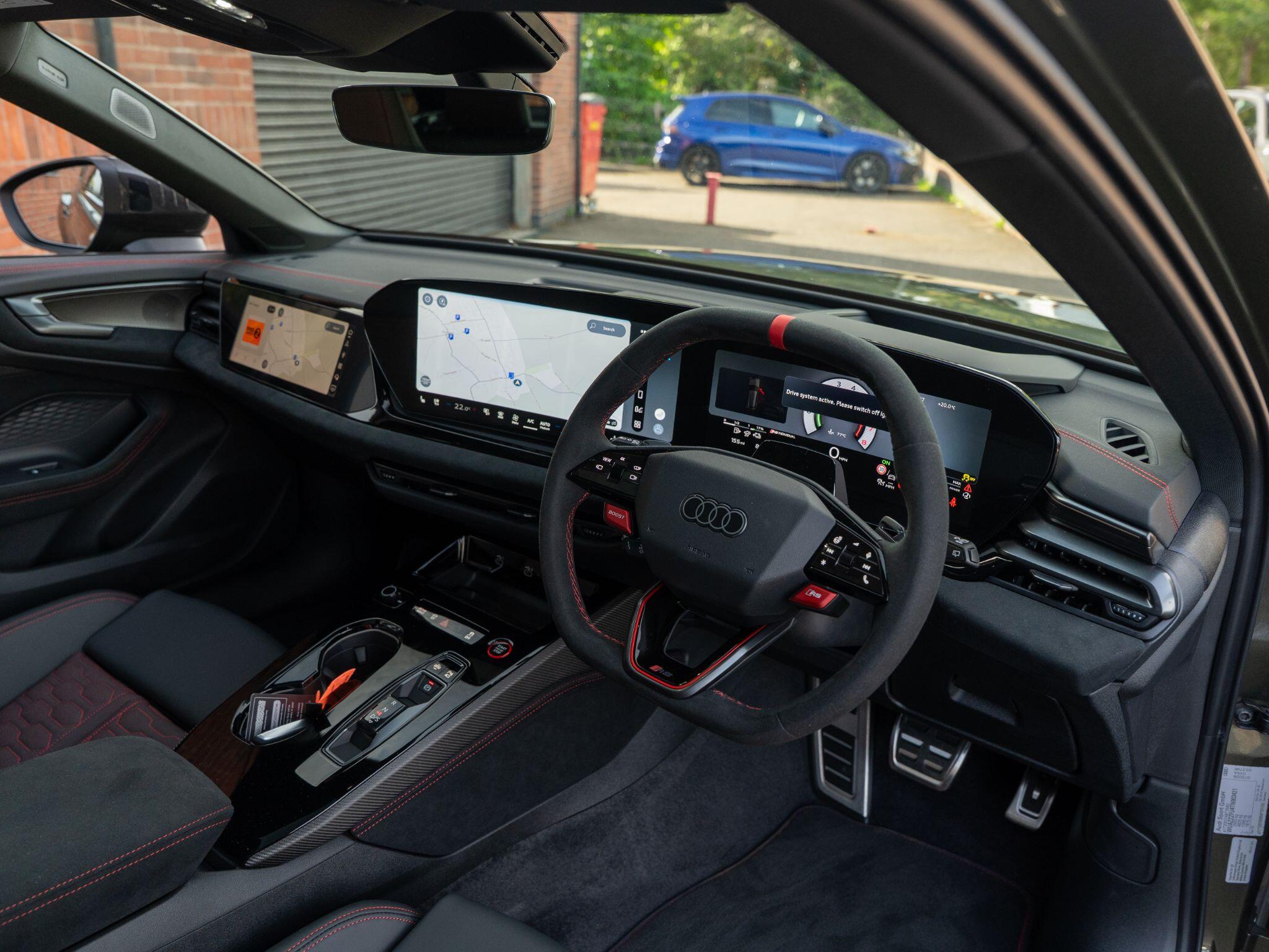 Audi RS5 view 34