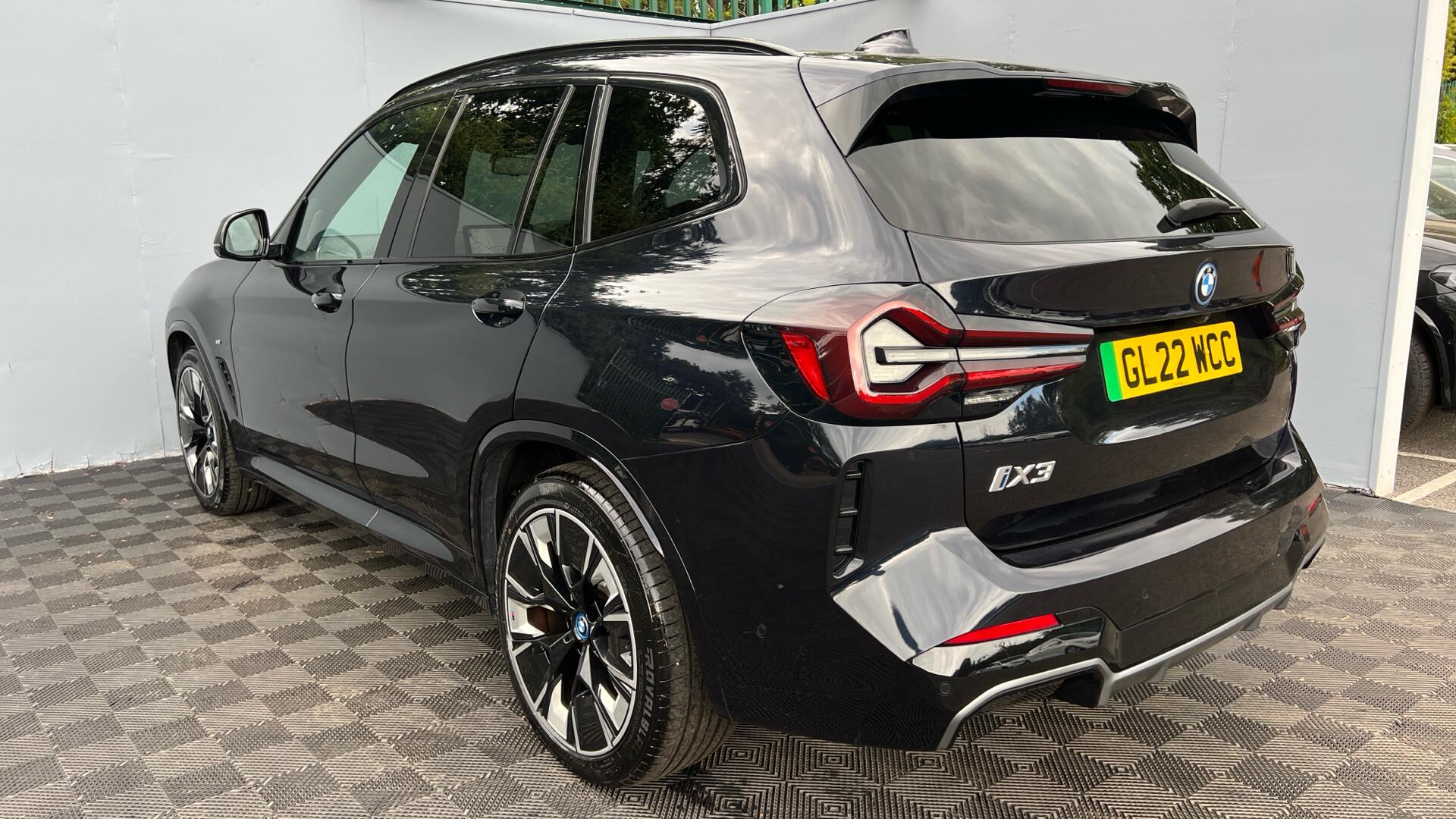 BMW Ix3 view 28