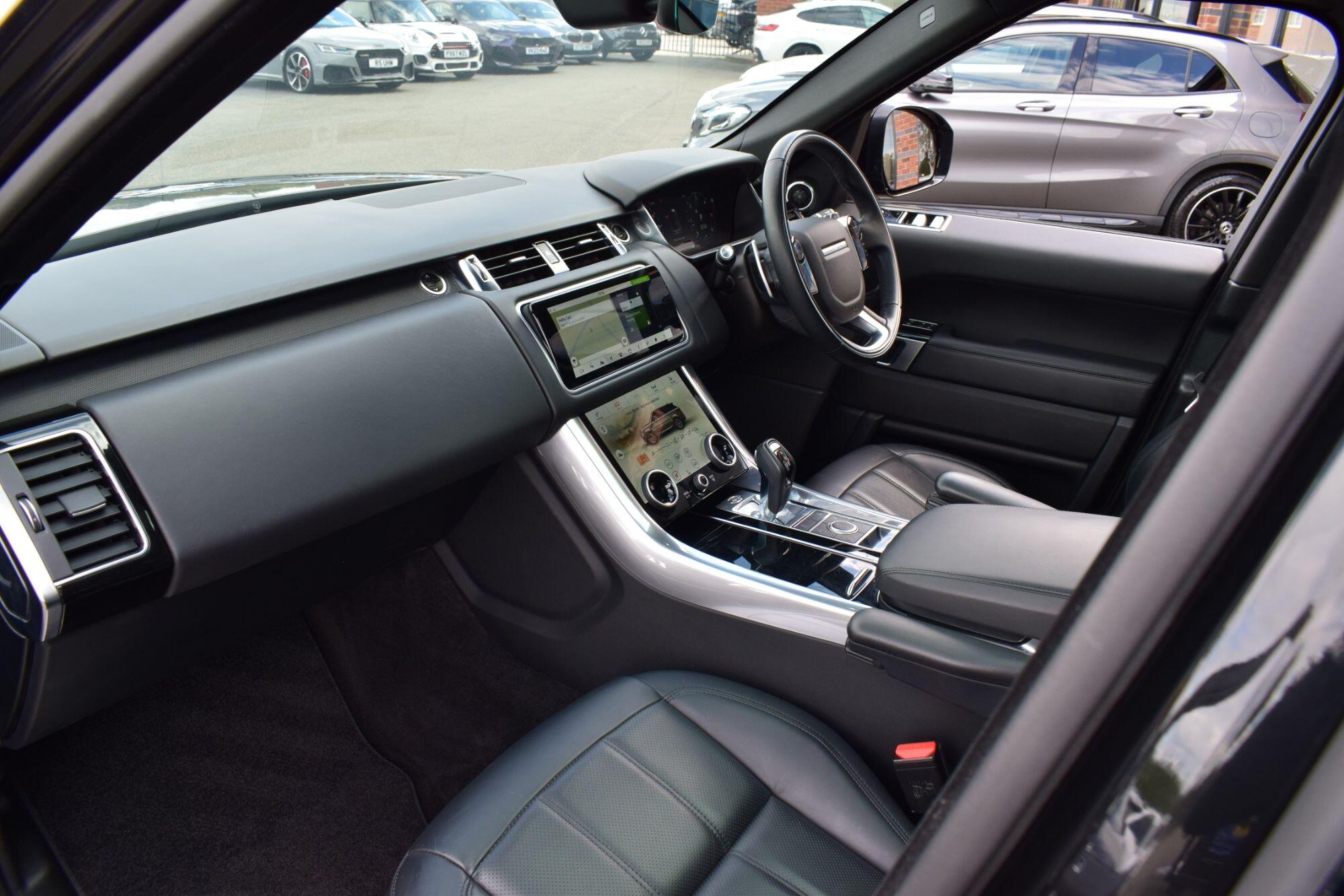 Land Rover Range Rover Sport view 35