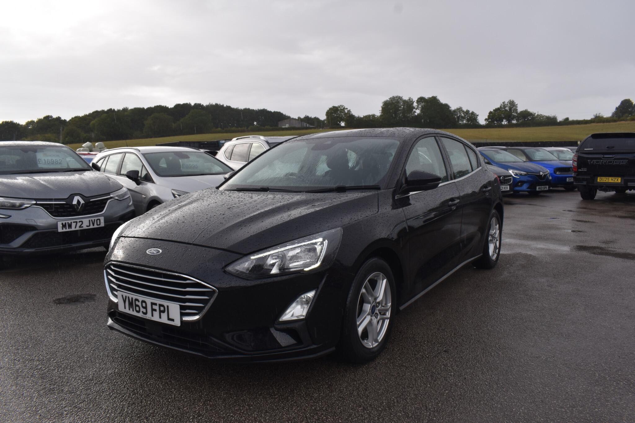 Focus - 1.5 EcoBlue Zetec Euro 6 (s/s) 5dr - Image 9