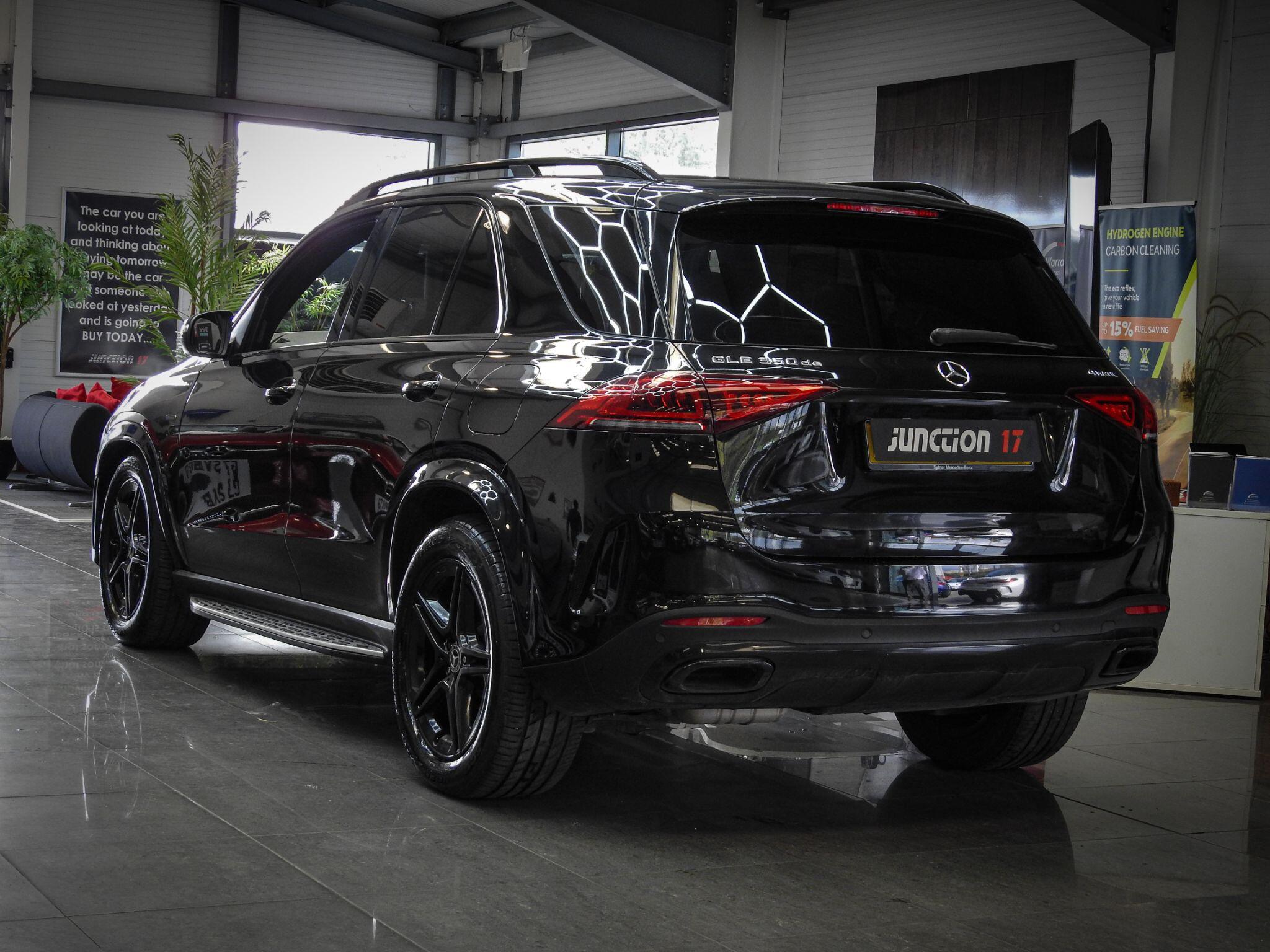 Mercedes-Benz Gle view 14