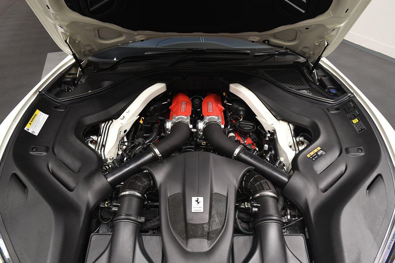 Ferrari Portofino view 32