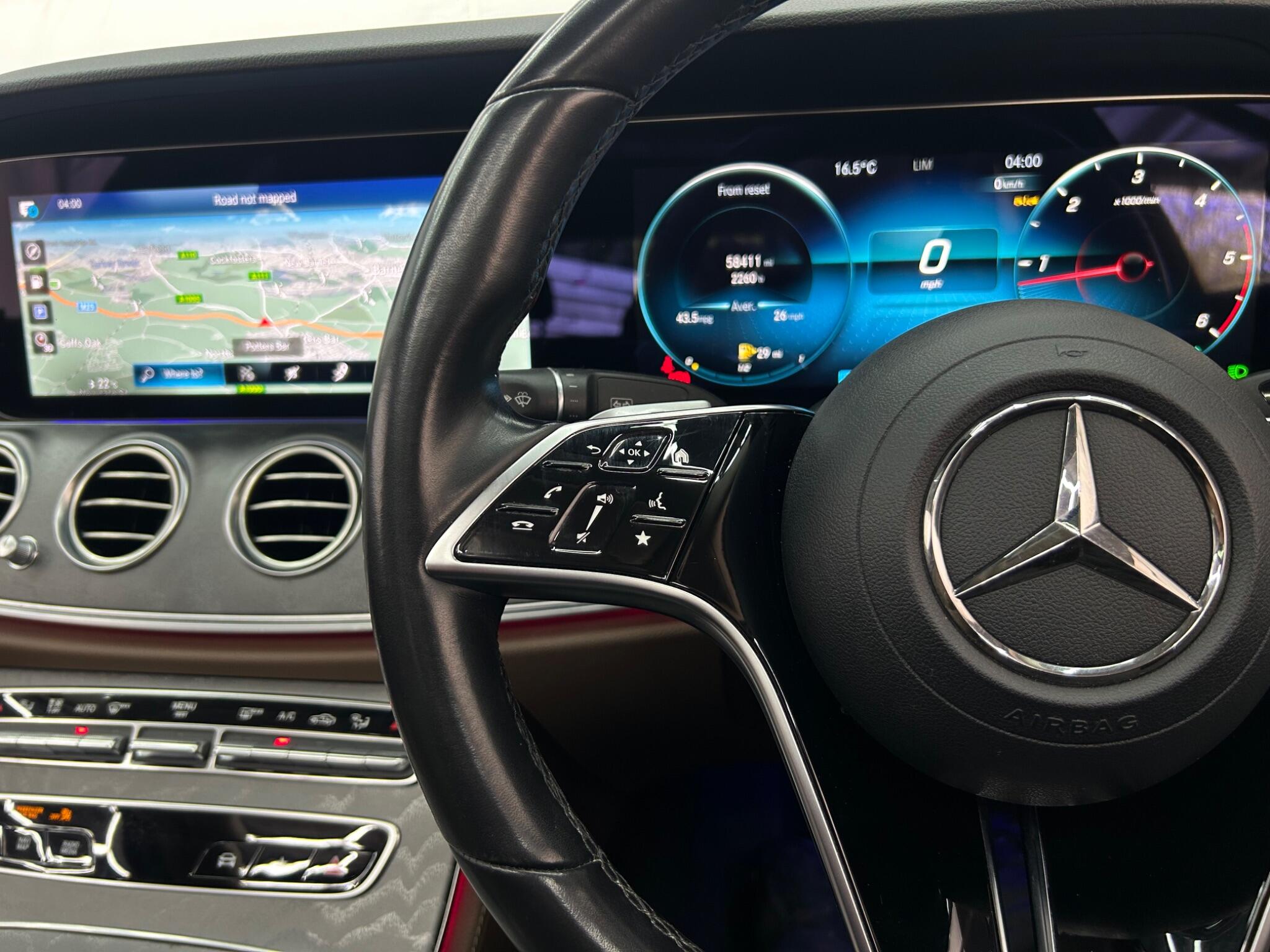 Mercedes-Benz E Class view 48