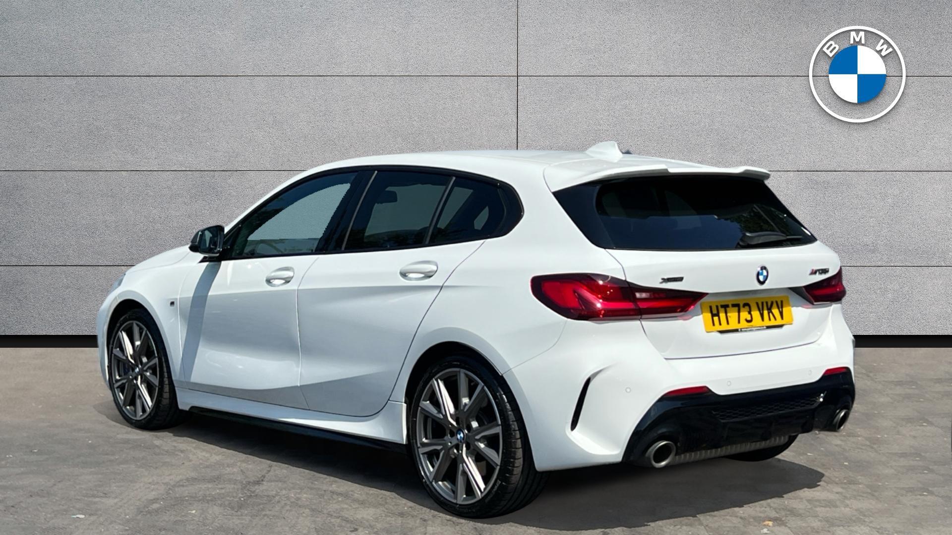 BMW 1 Series view 2