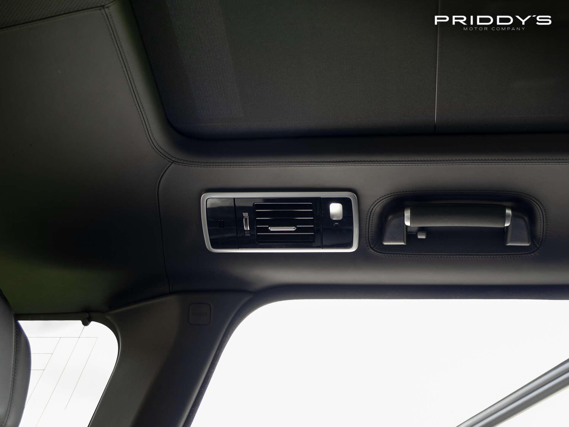 Land Rover Range Rover view 31