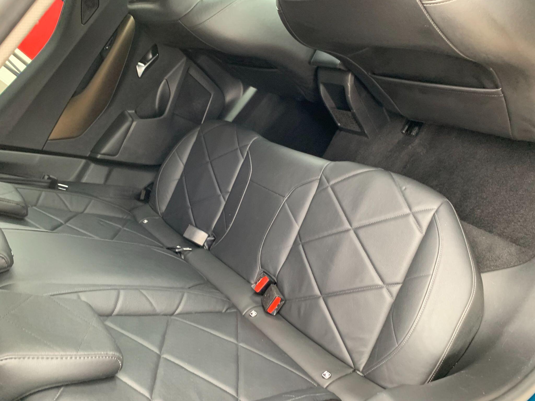 DS Automobiles DS 3 Crossback view 18
