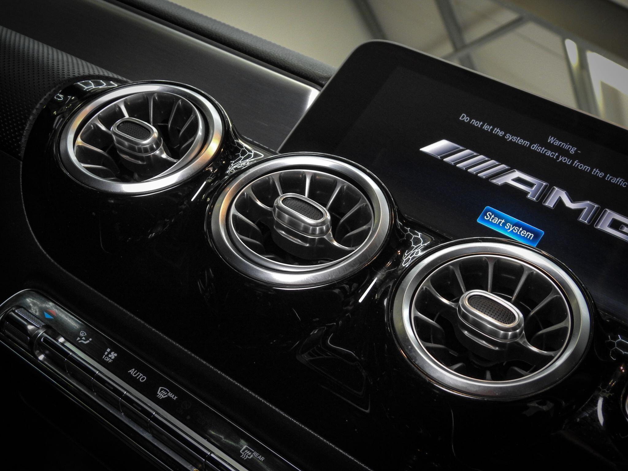 Mercedes-Benz A-Class view 30