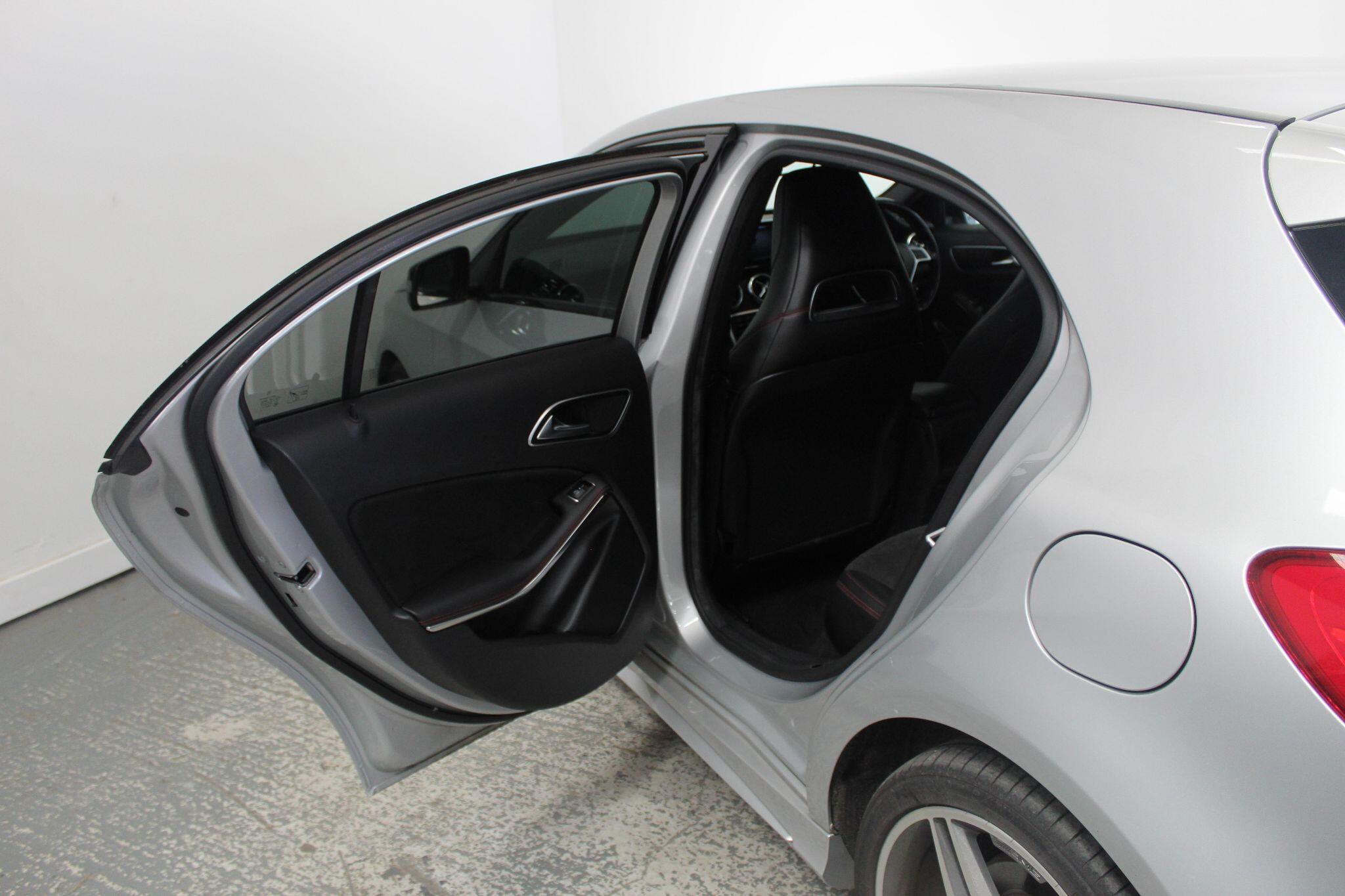 Mercedes-Benz A-Class view 26
