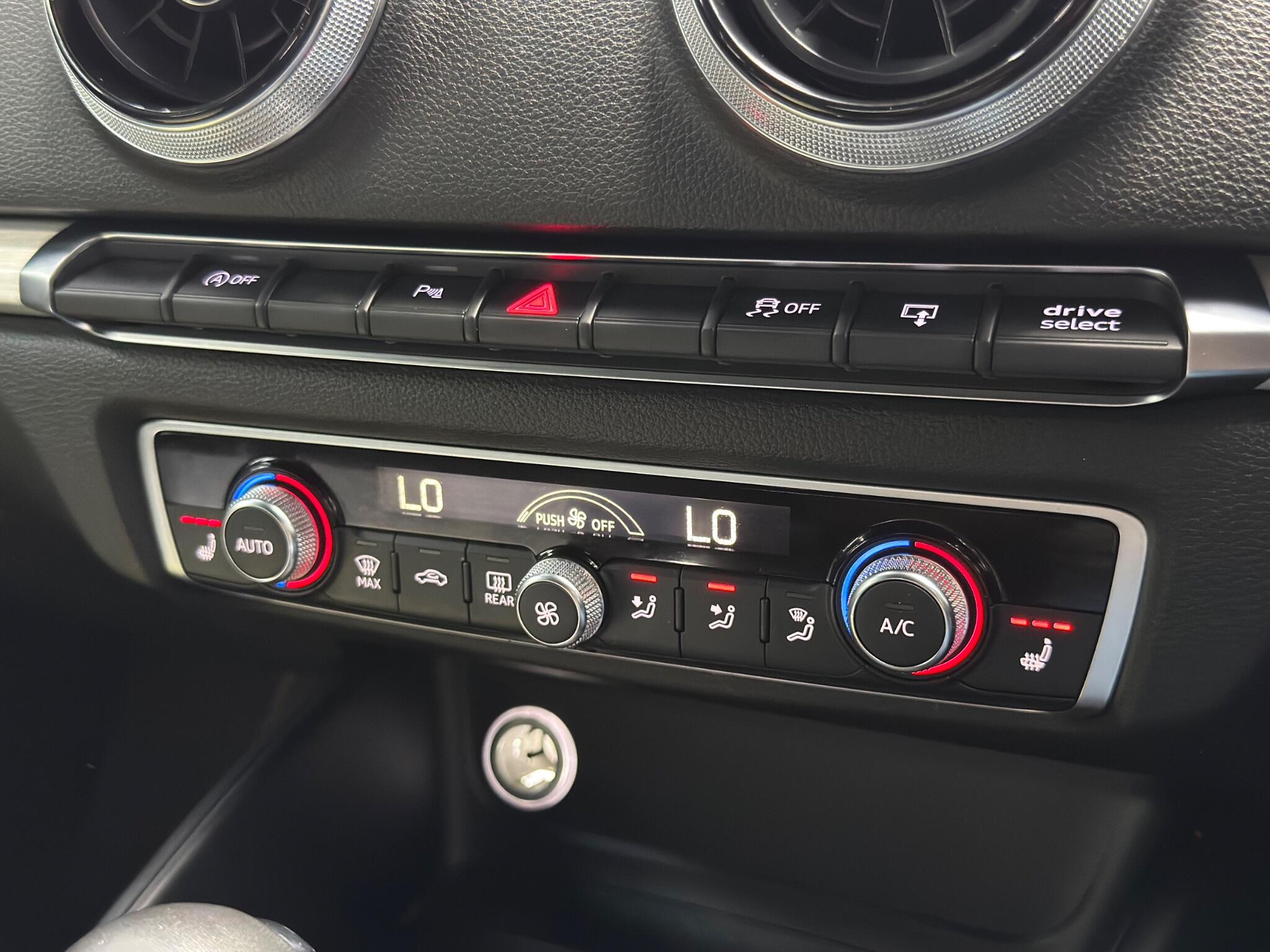 Audi S3 view 12