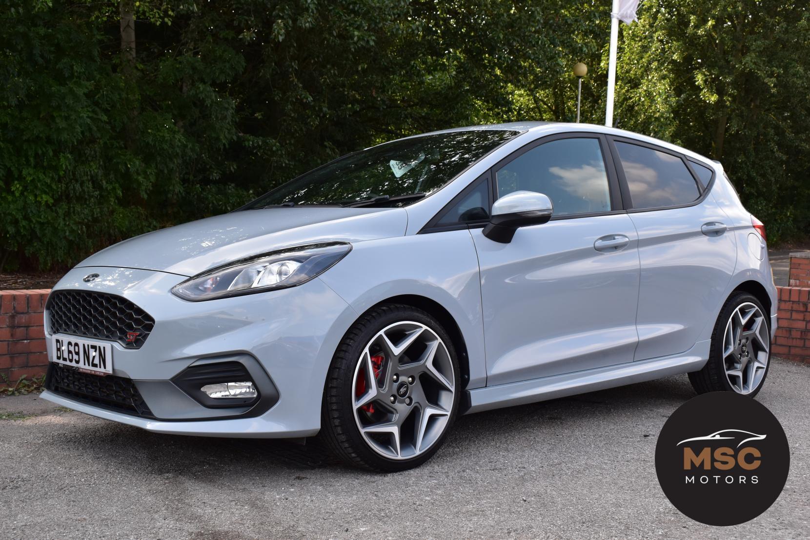 Ford Fiesta view 8