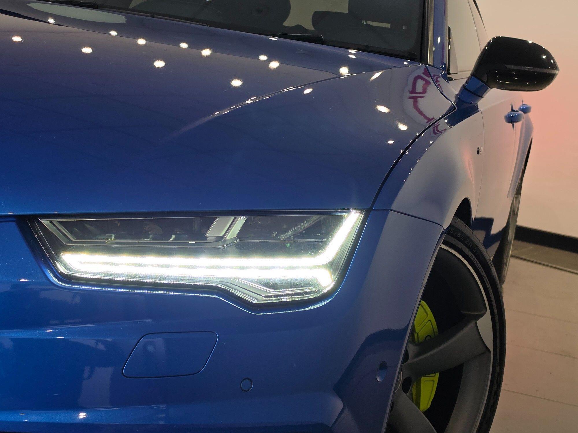 Audi A7 view 14