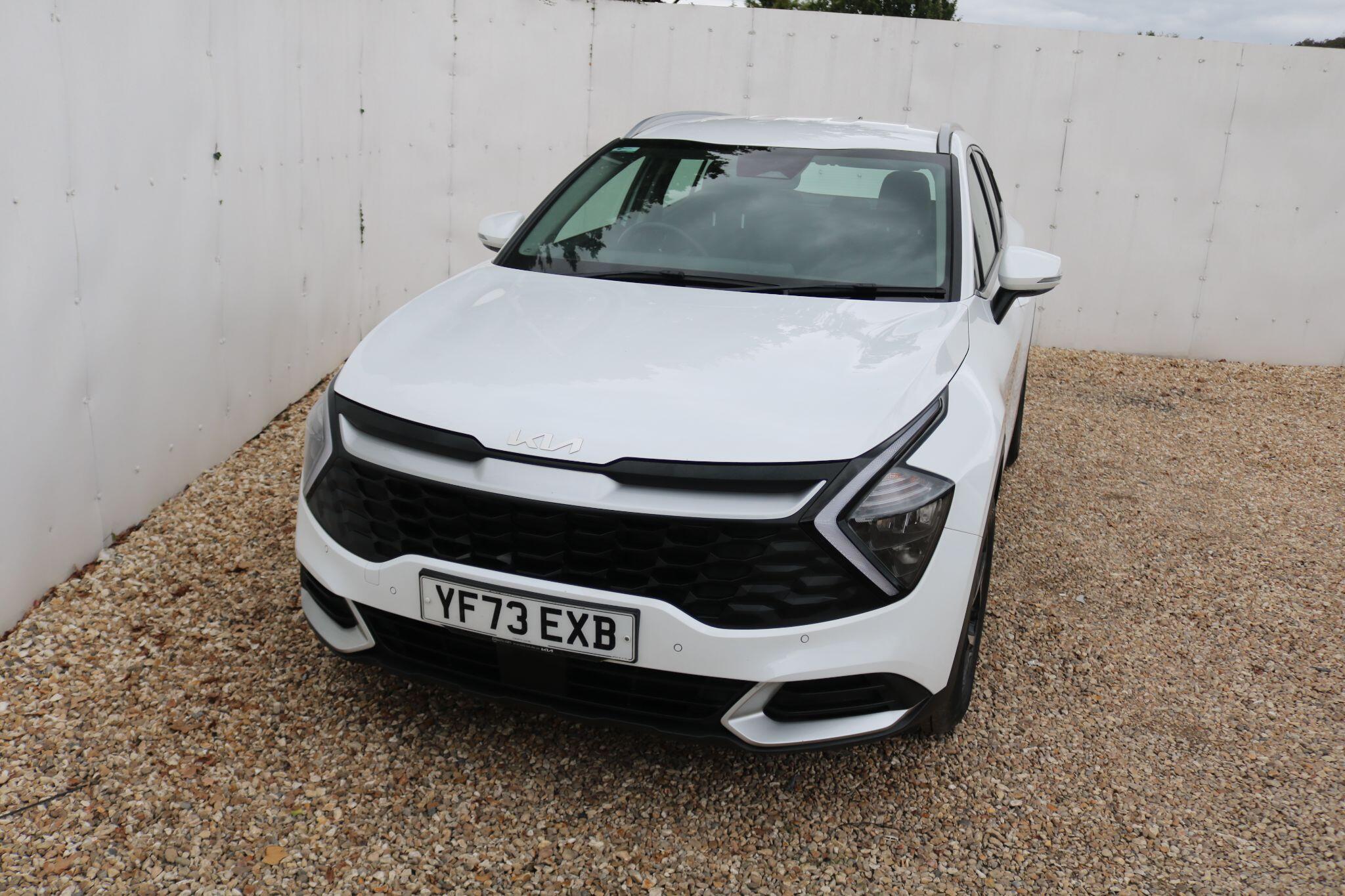 2023 Kia Sportage in White for sale