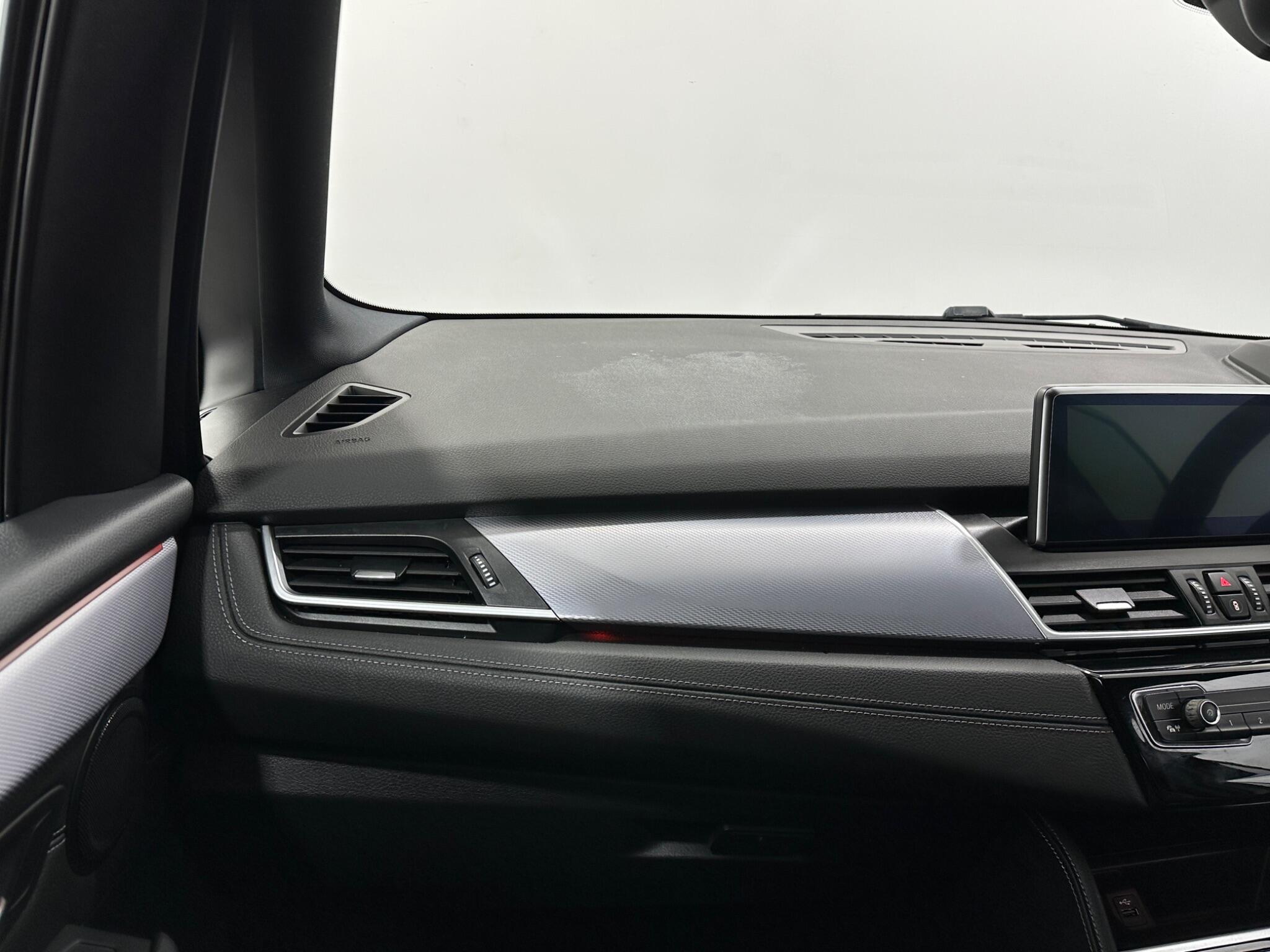 BMW 2 Series view 29