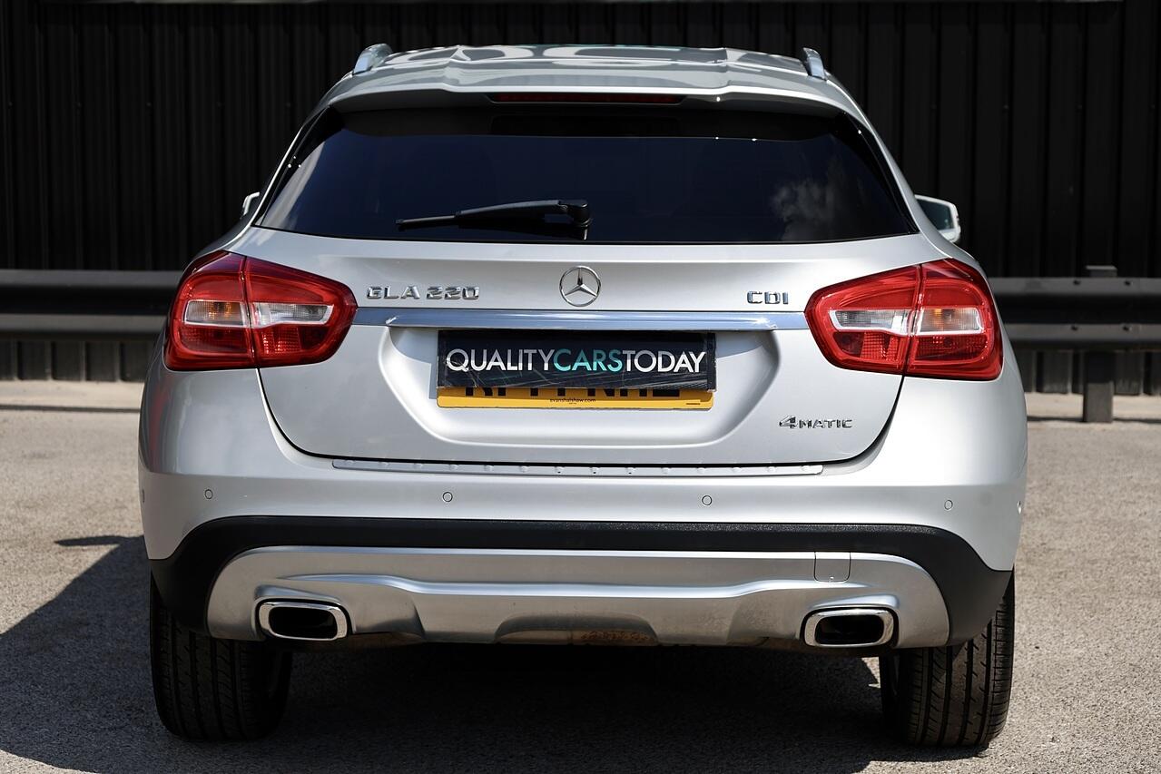Mercedes-Benz Gla view 5