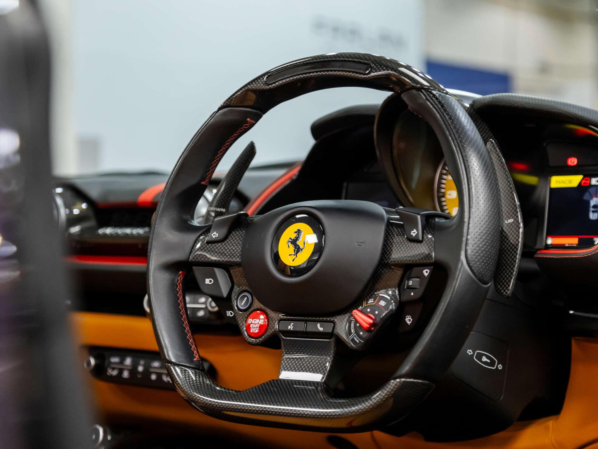 Ferrari 812 view 45
