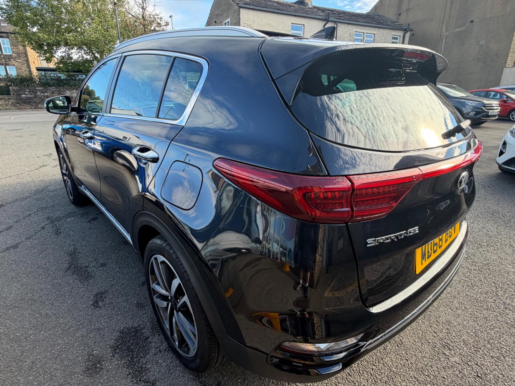 Kia Sportage view 8