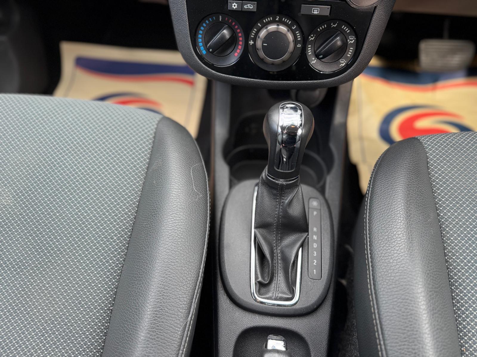 Vauxhall Corsa view 19