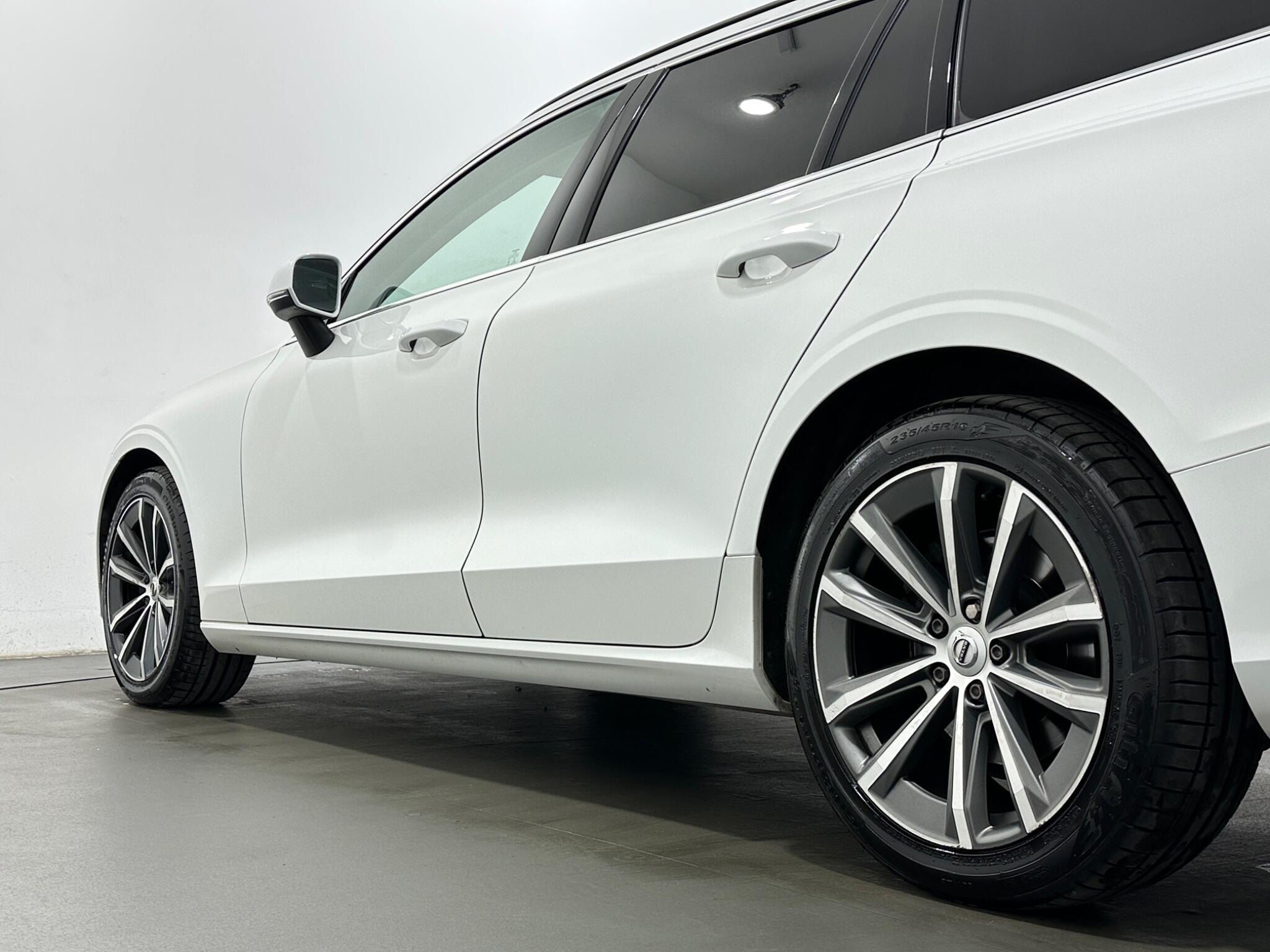 Volvo V60 view 49