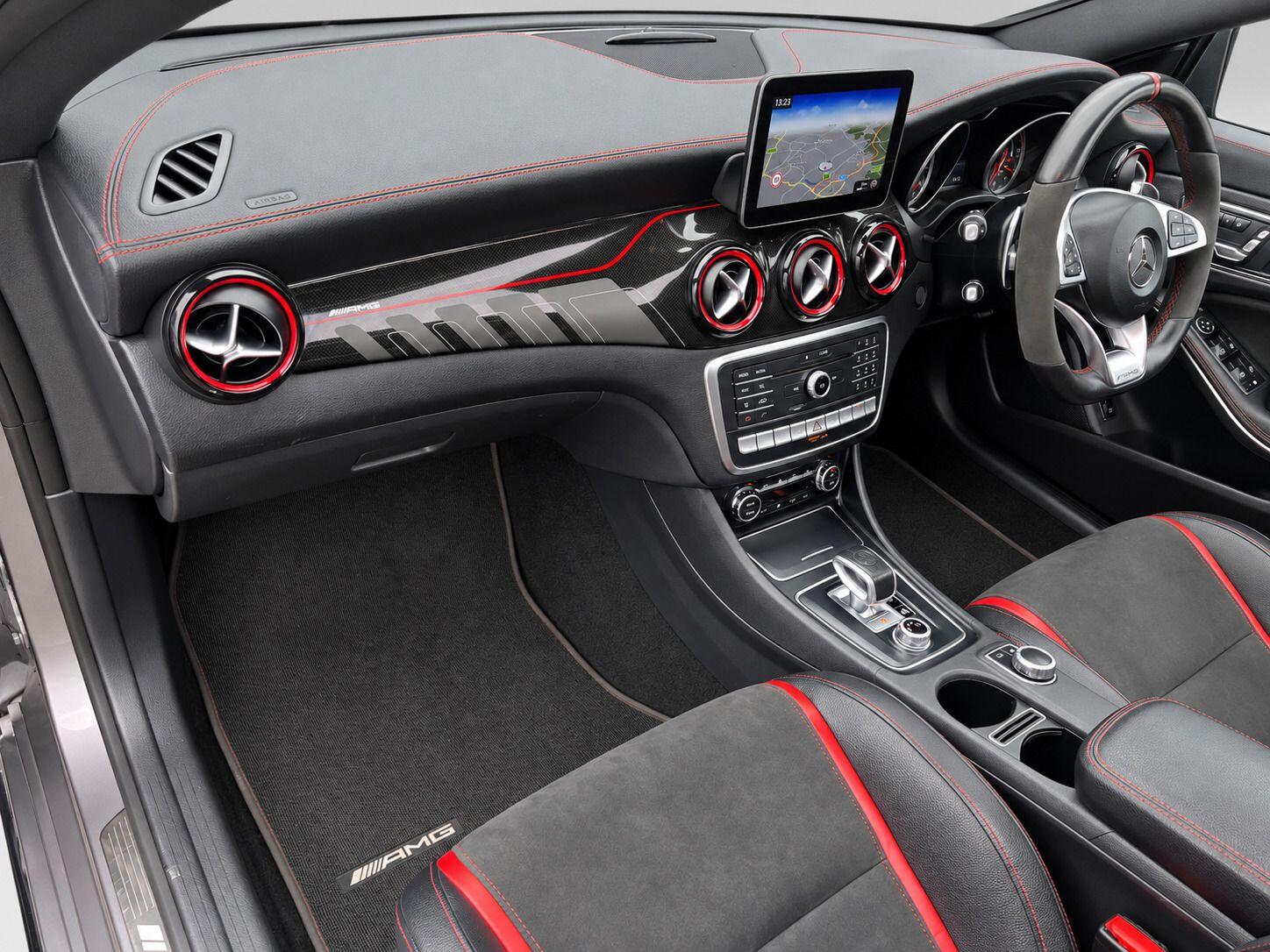 Mercedes-Benz Cla view 51