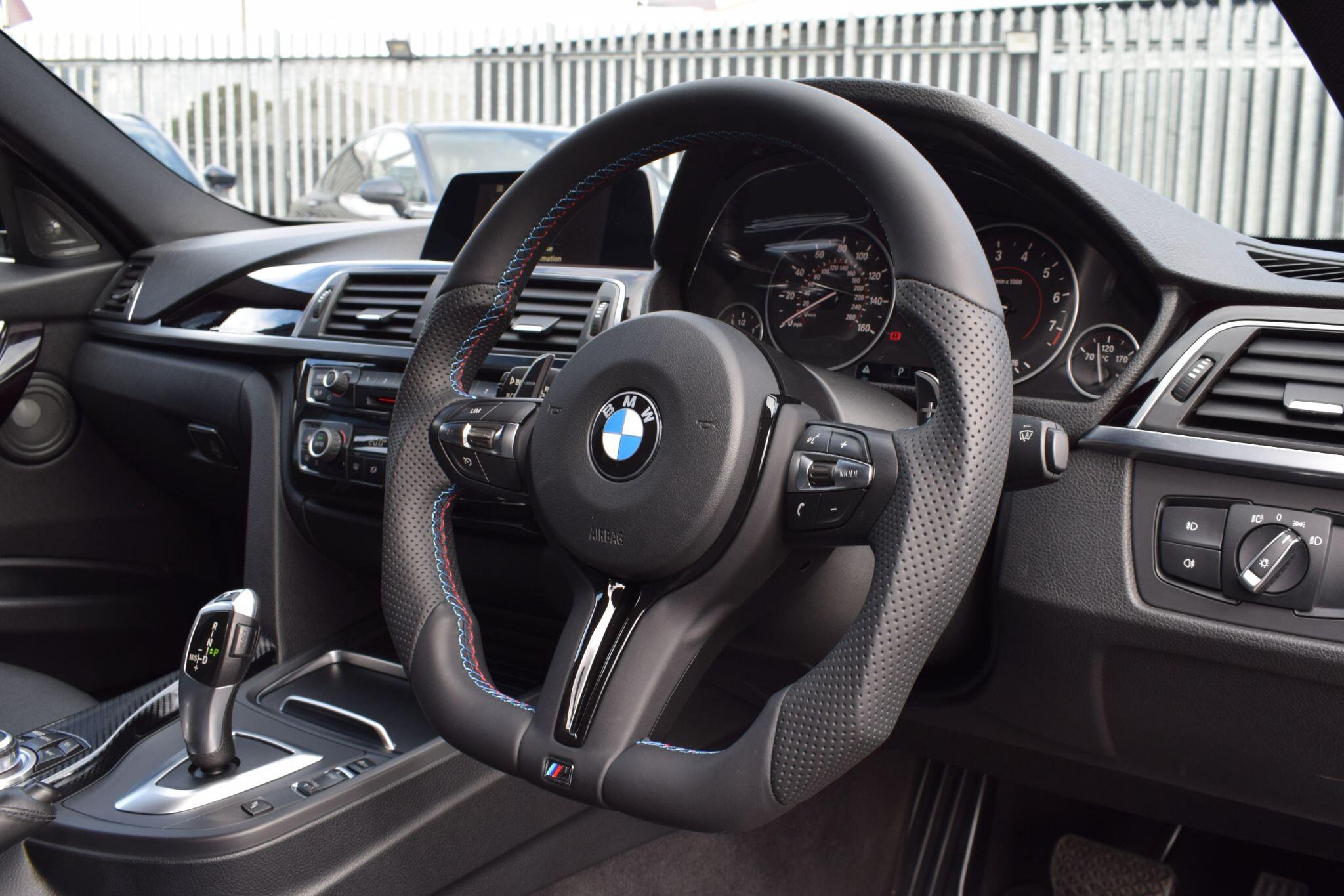 BMW 3 Series view 20