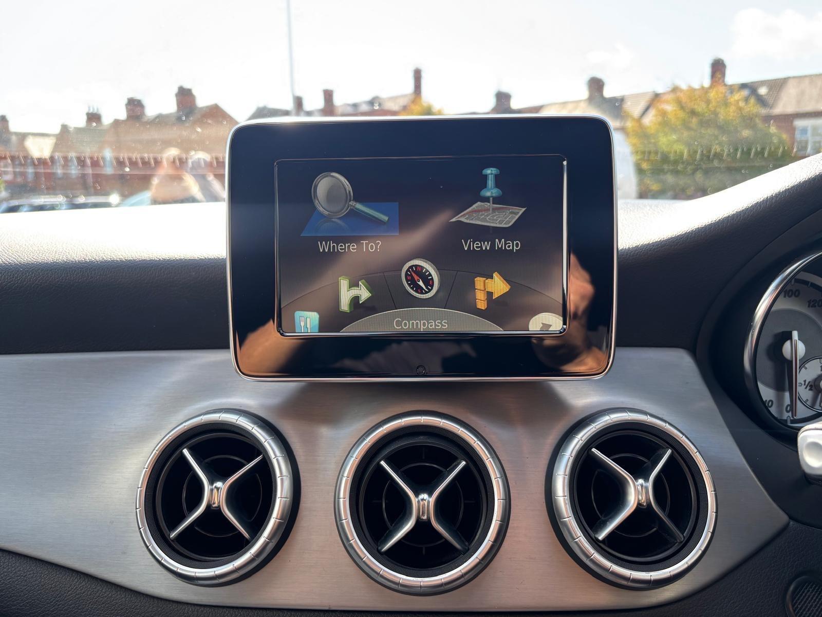 Mercedes-Benz Cla view 36