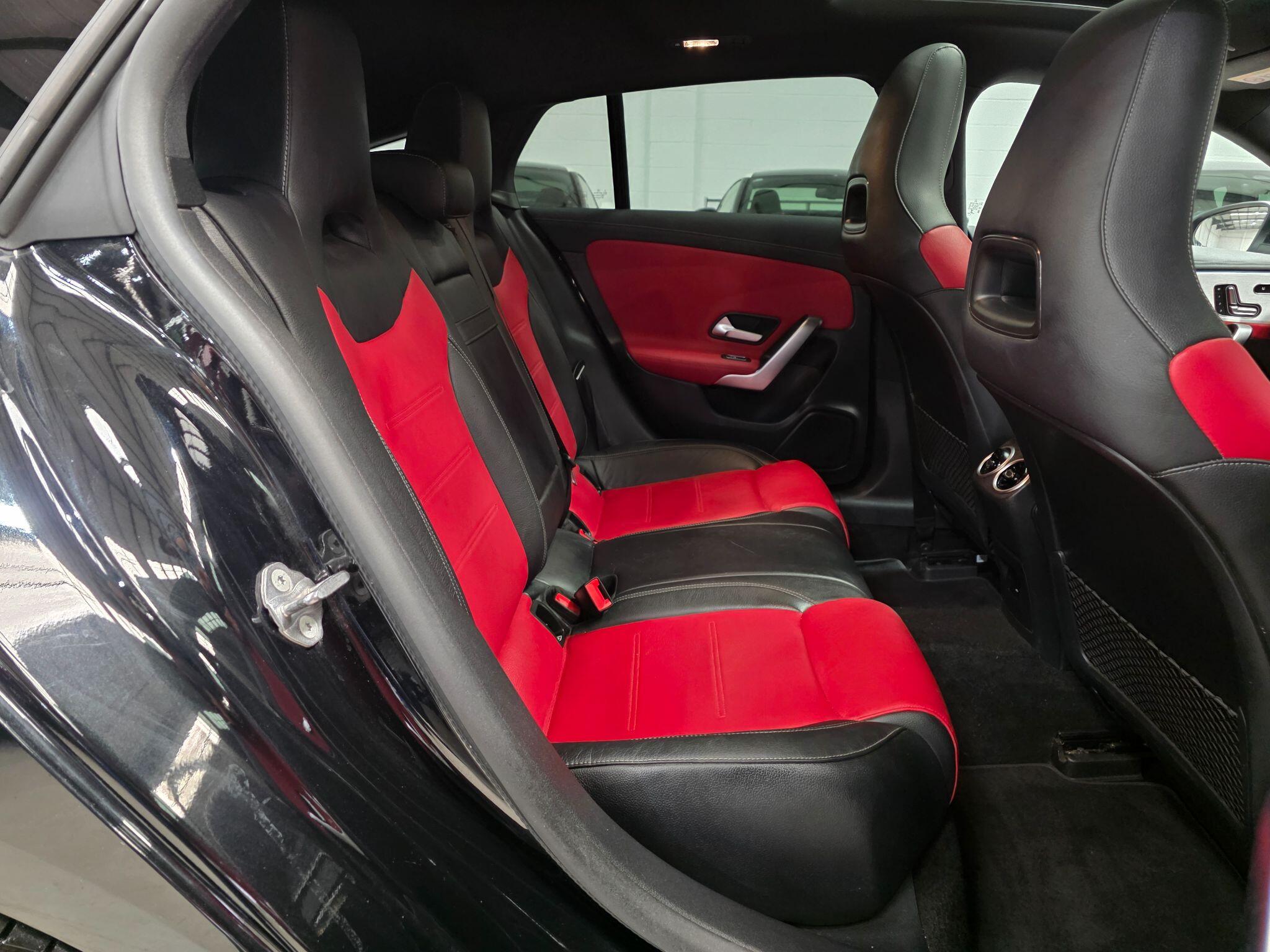 Mercedes-Benz Cla view 26