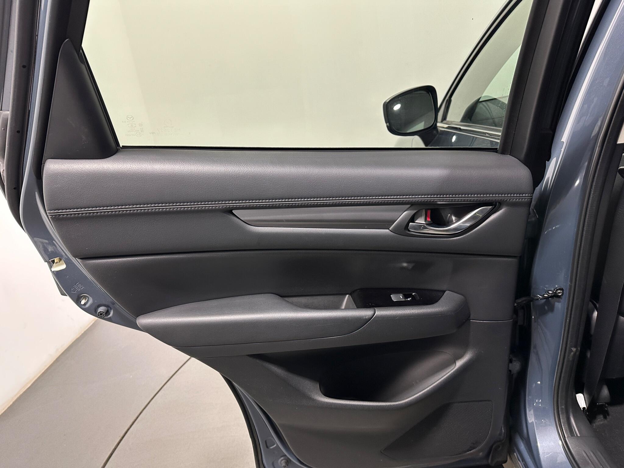 Mazda CX-5 view 39