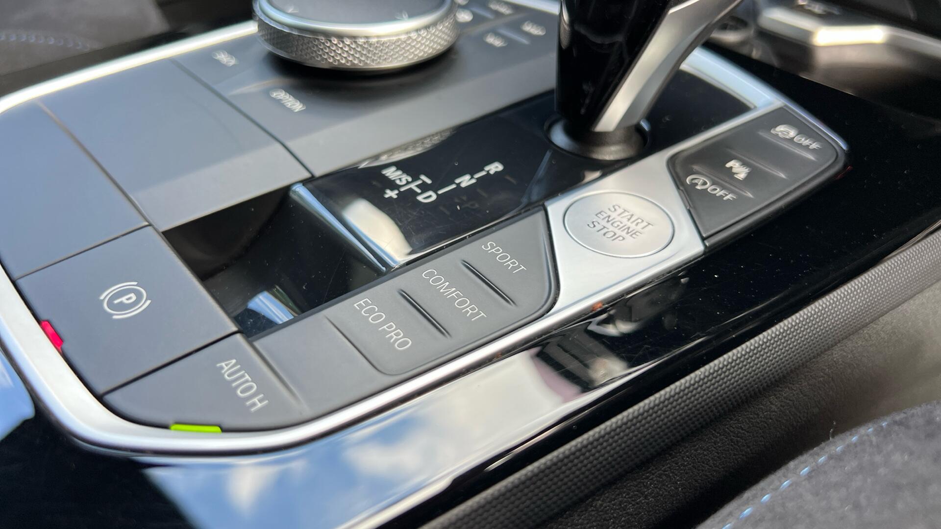 BMW 1 Series view 19
