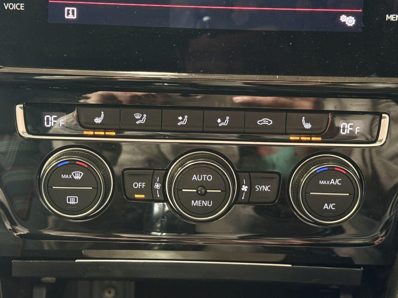 Volkswagen Golf view 49