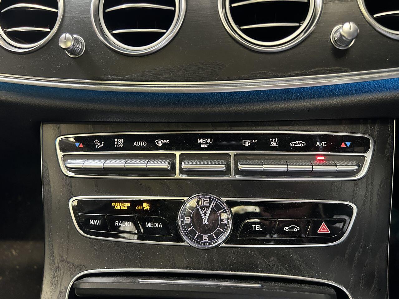 Mercedes-Benz E Class view 42