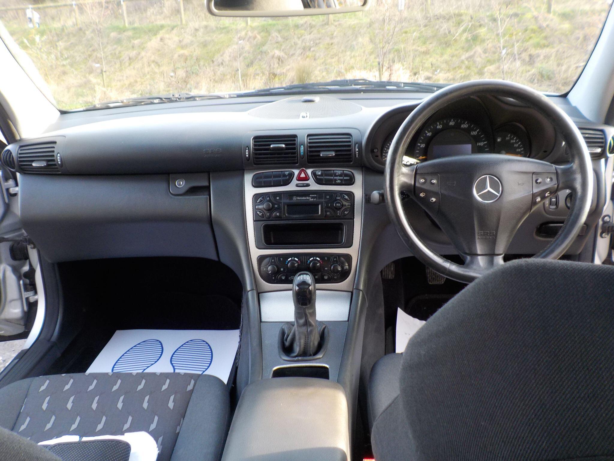 Mercedes-Benz C Class 2.0 C180 Sport 2dr