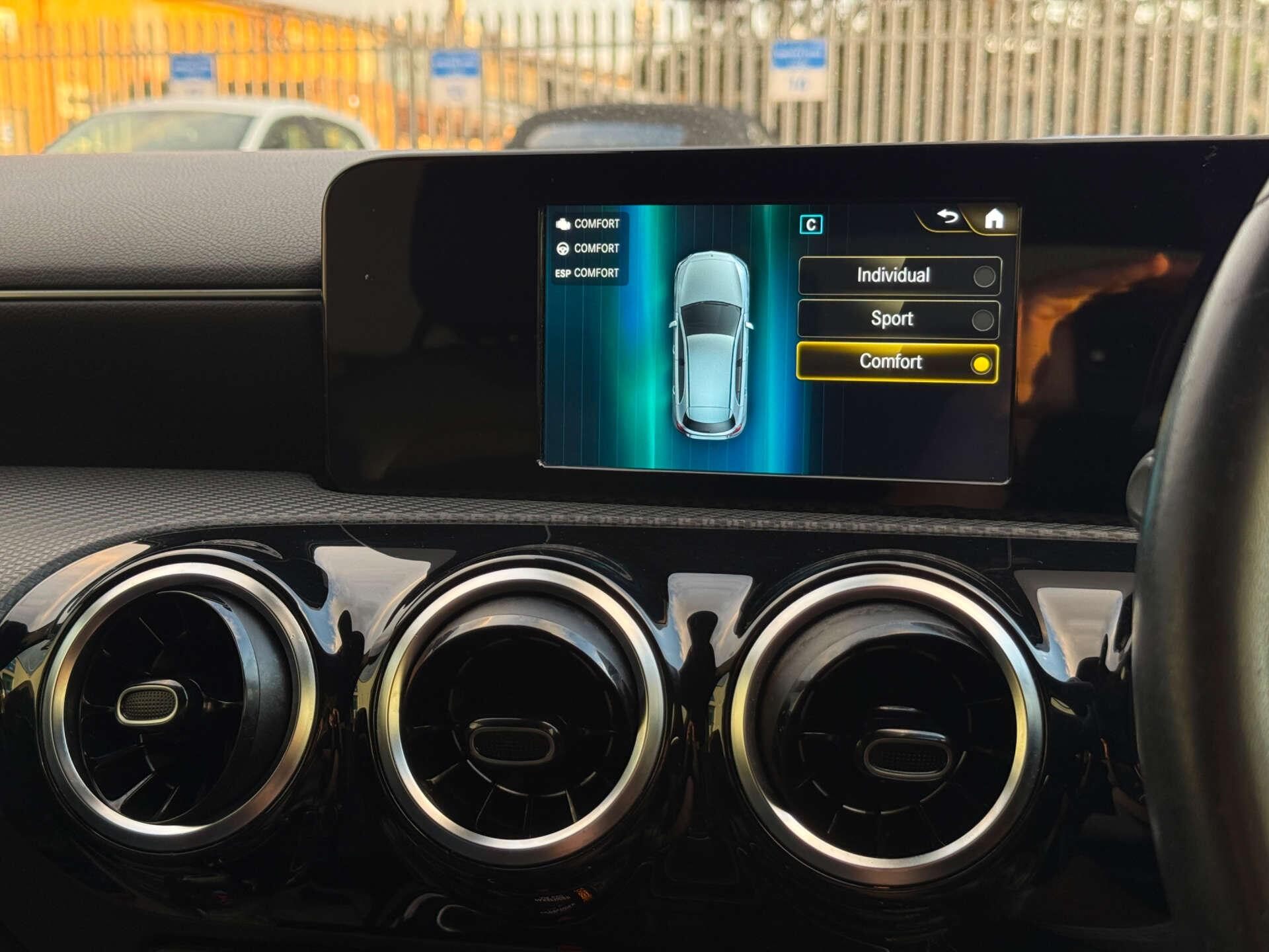 Mercedes-Benz A Class view 73