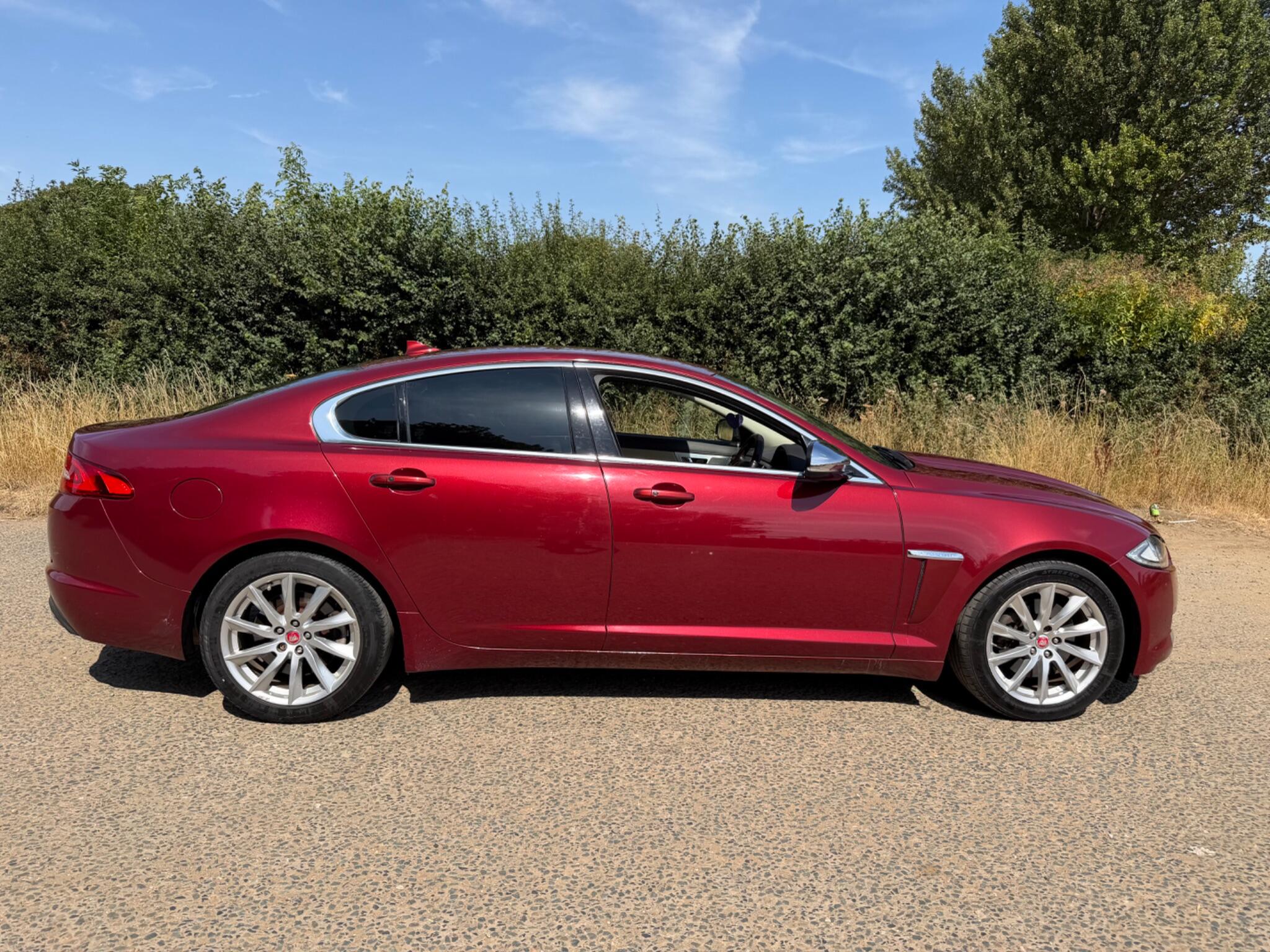 Jaguar XF view 51