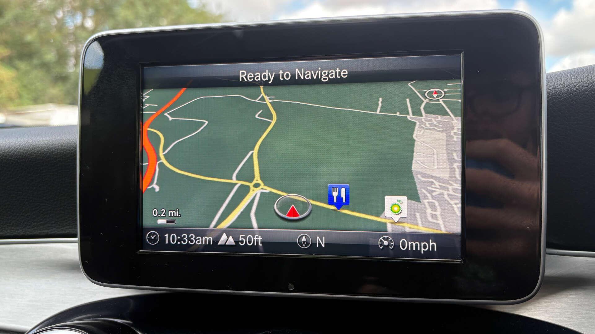 Mercedes-Benz C-Class view 29